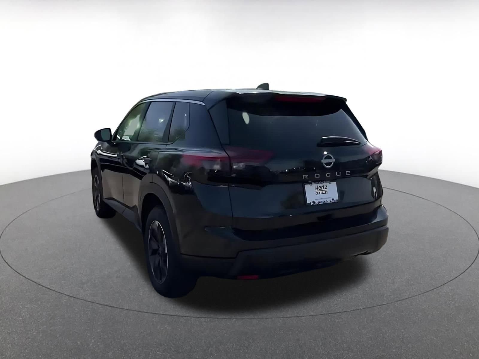 Thumbnail: 2025 Nissan Rogue - 11