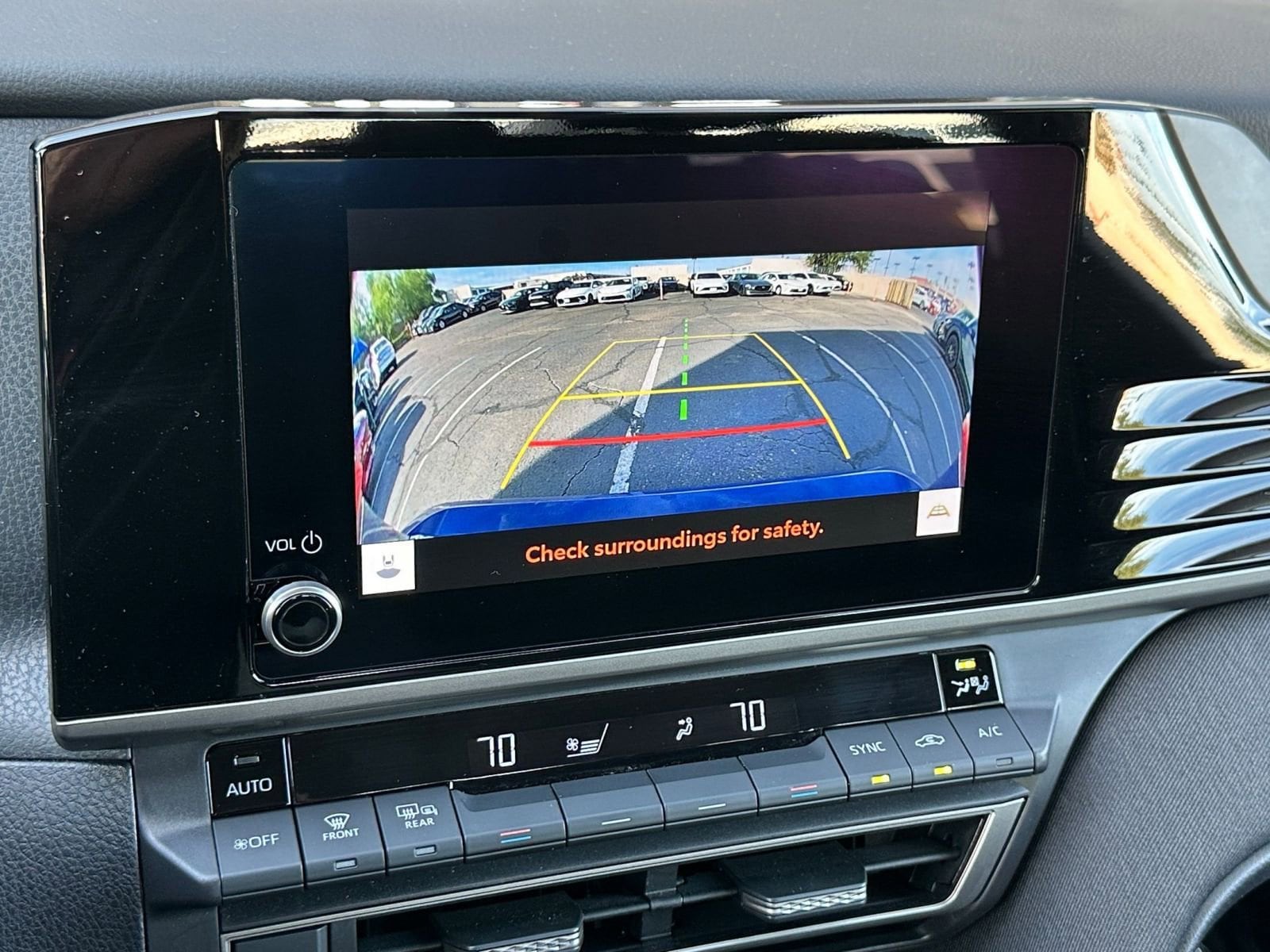 Thumbnail: 2025 Toyota Camry - 17