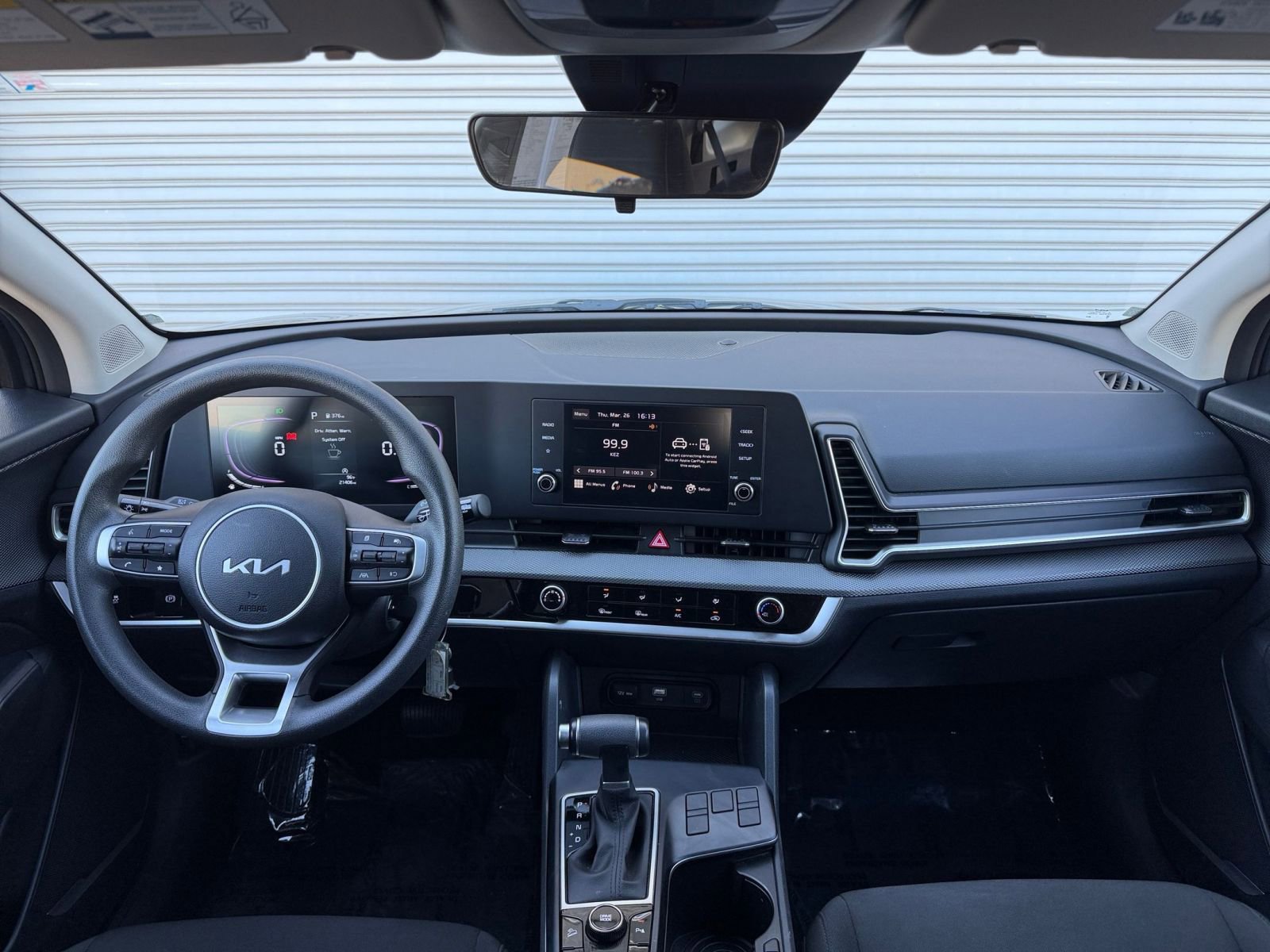 Thumbnail: 2025 Kia Sportage - 32