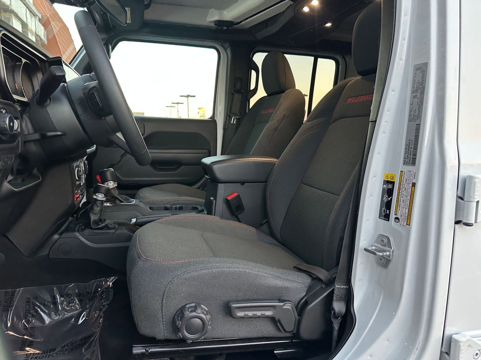 Thumbnail: 2025 Jeep Wrangler - 25