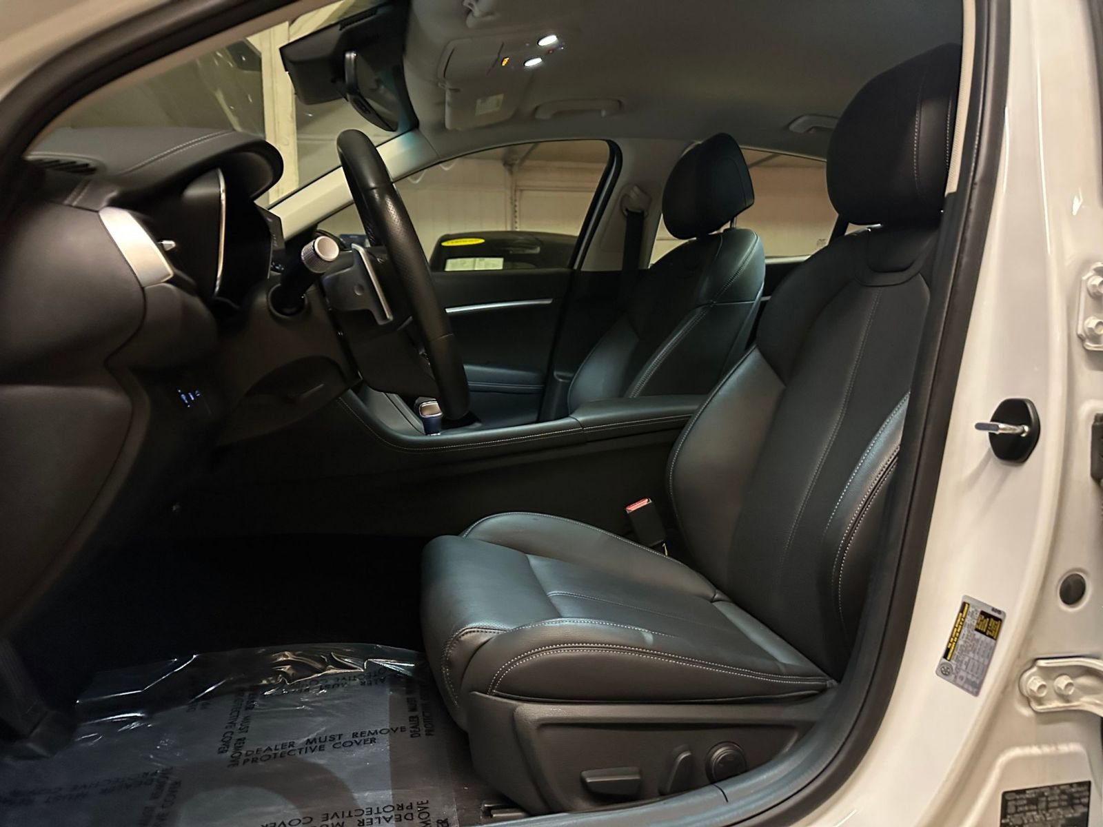 Thumbnail: 2025 Genesis G70 - 28