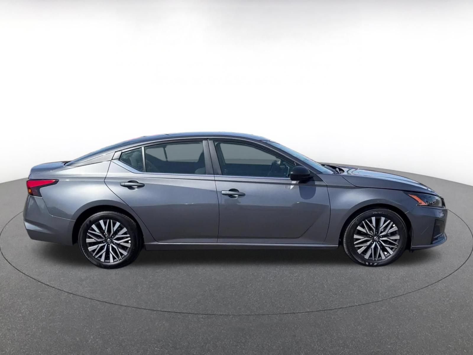 Thumbnail: 2026 Nissan Altima - 13