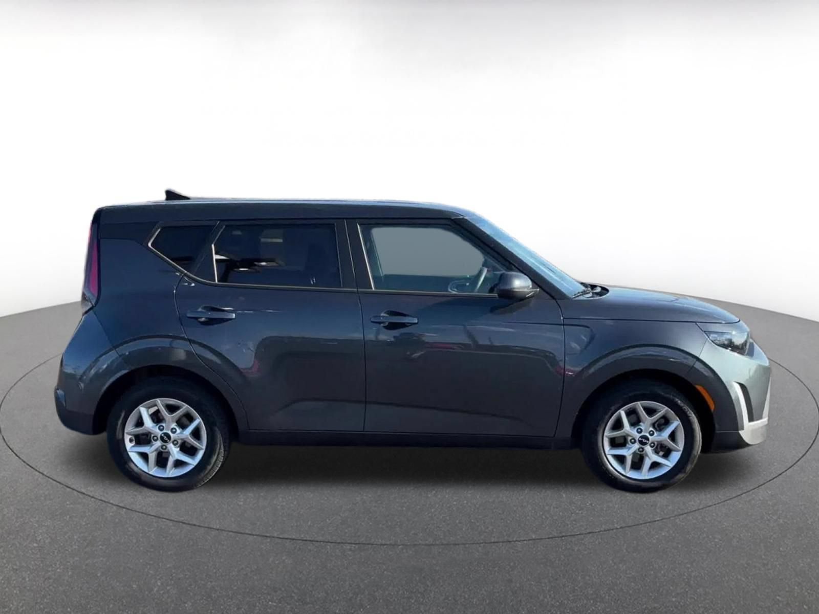 Thumbnail: 2025 Kia Soul - 13