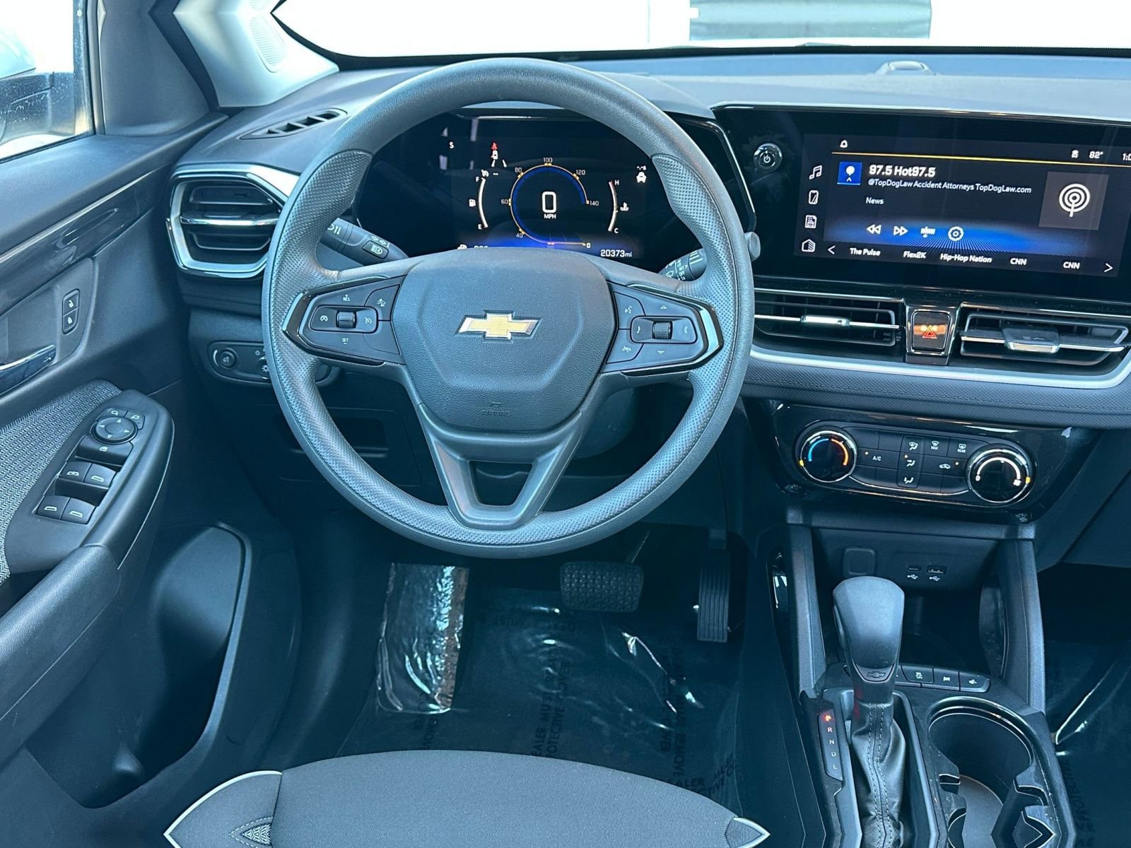 Thumbnail: 2025 Chevrolet TrailBlazer - 32