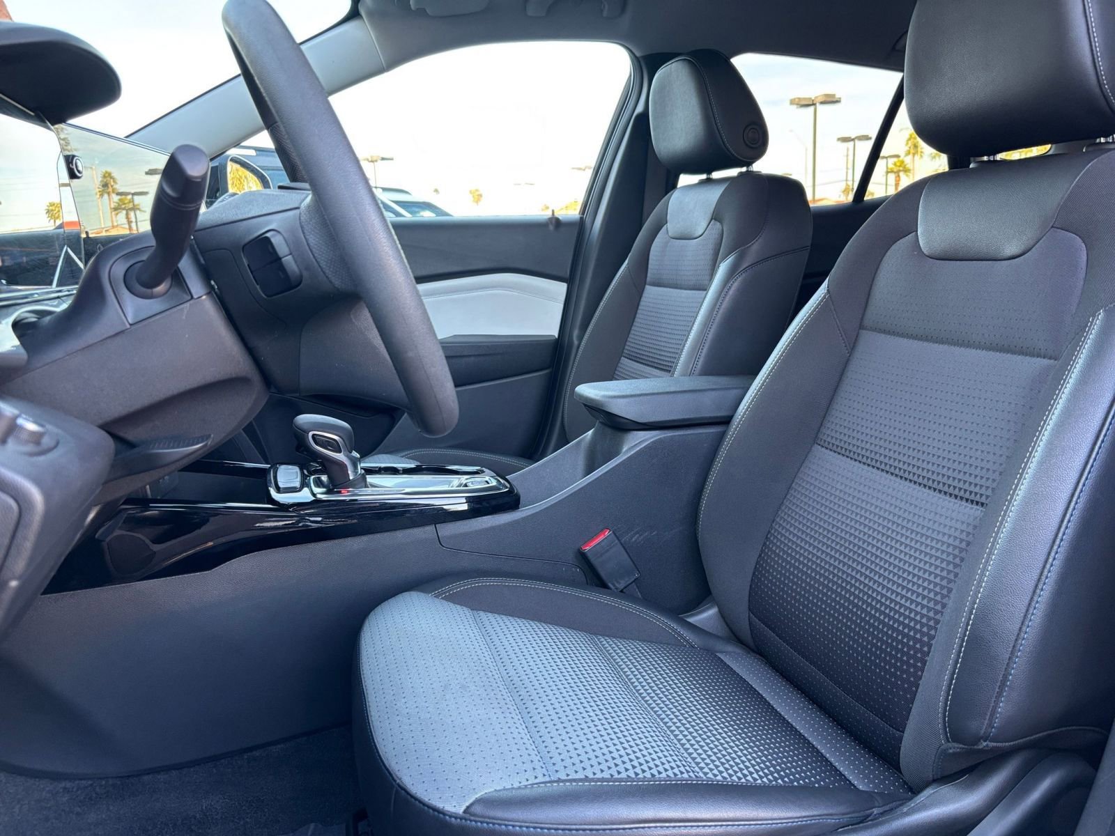 Thumbnail: 2025 Chevrolet Trax - 24