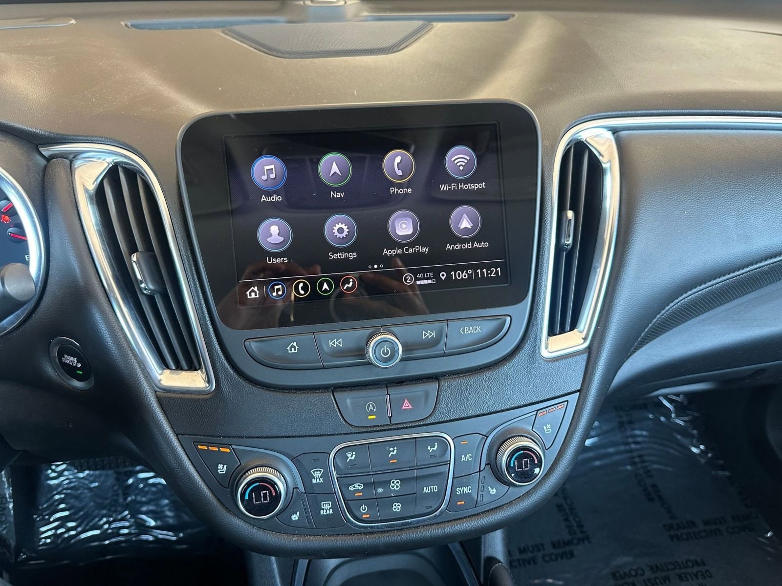 Thumbnail: 2024 Chevrolet Malibu - 18