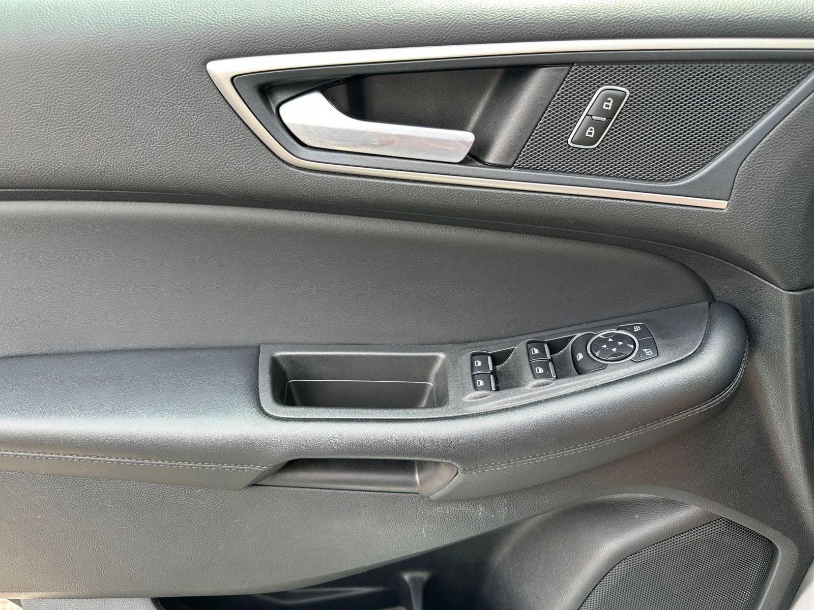 Thumbnail: 2024 Ford Edge - 20