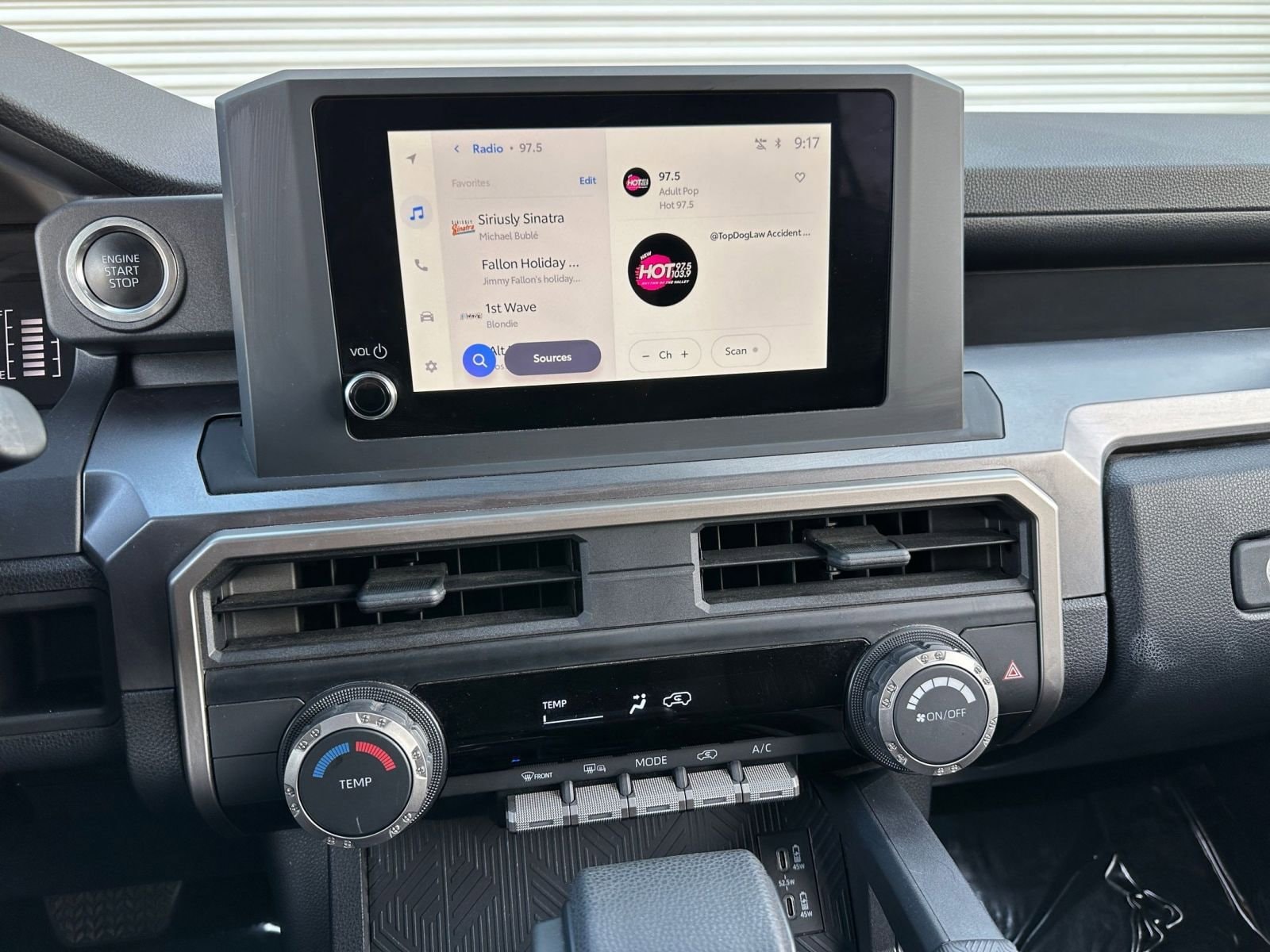 Thumbnail: 2025 Toyota 4Runner - 18