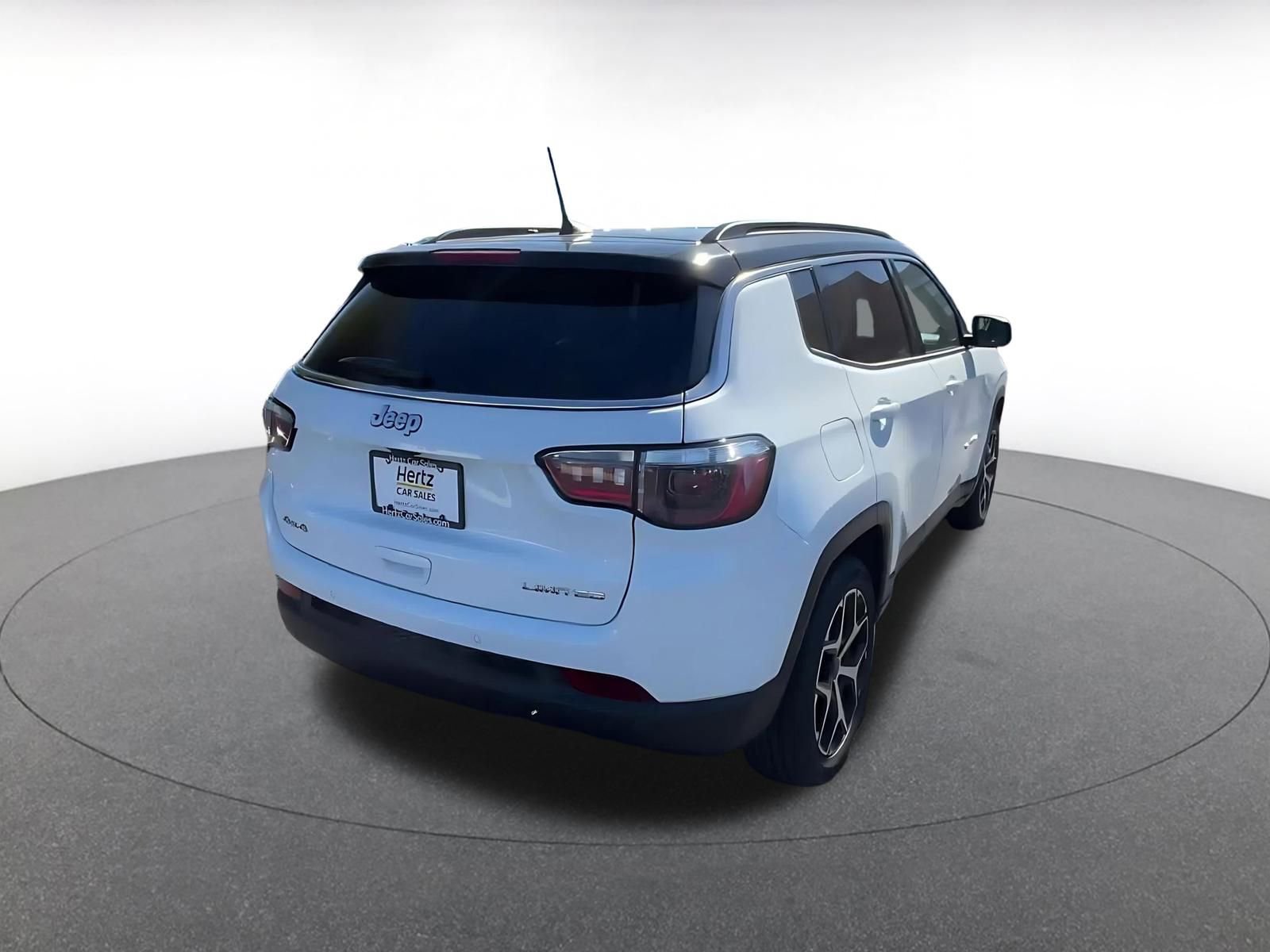 Thumbnail: 2025 Jeep Compass - 14