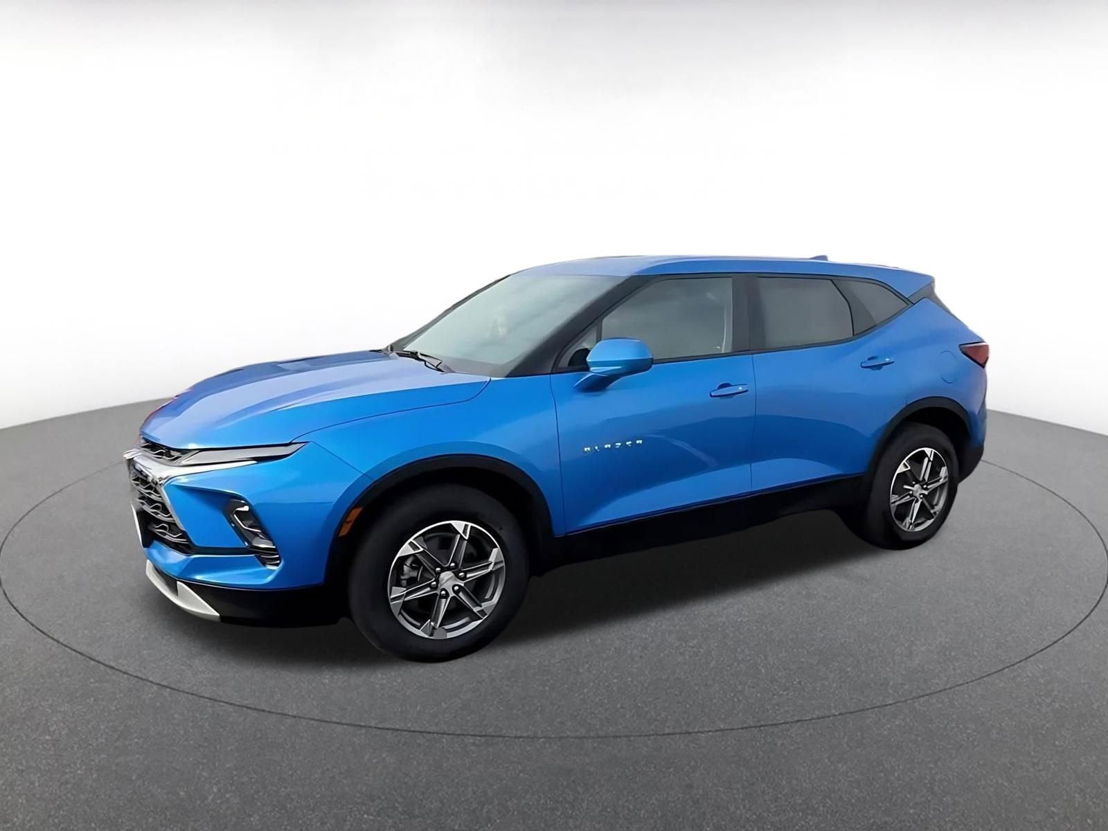 Thumbnail: 2025 Chevrolet Blazer - 8