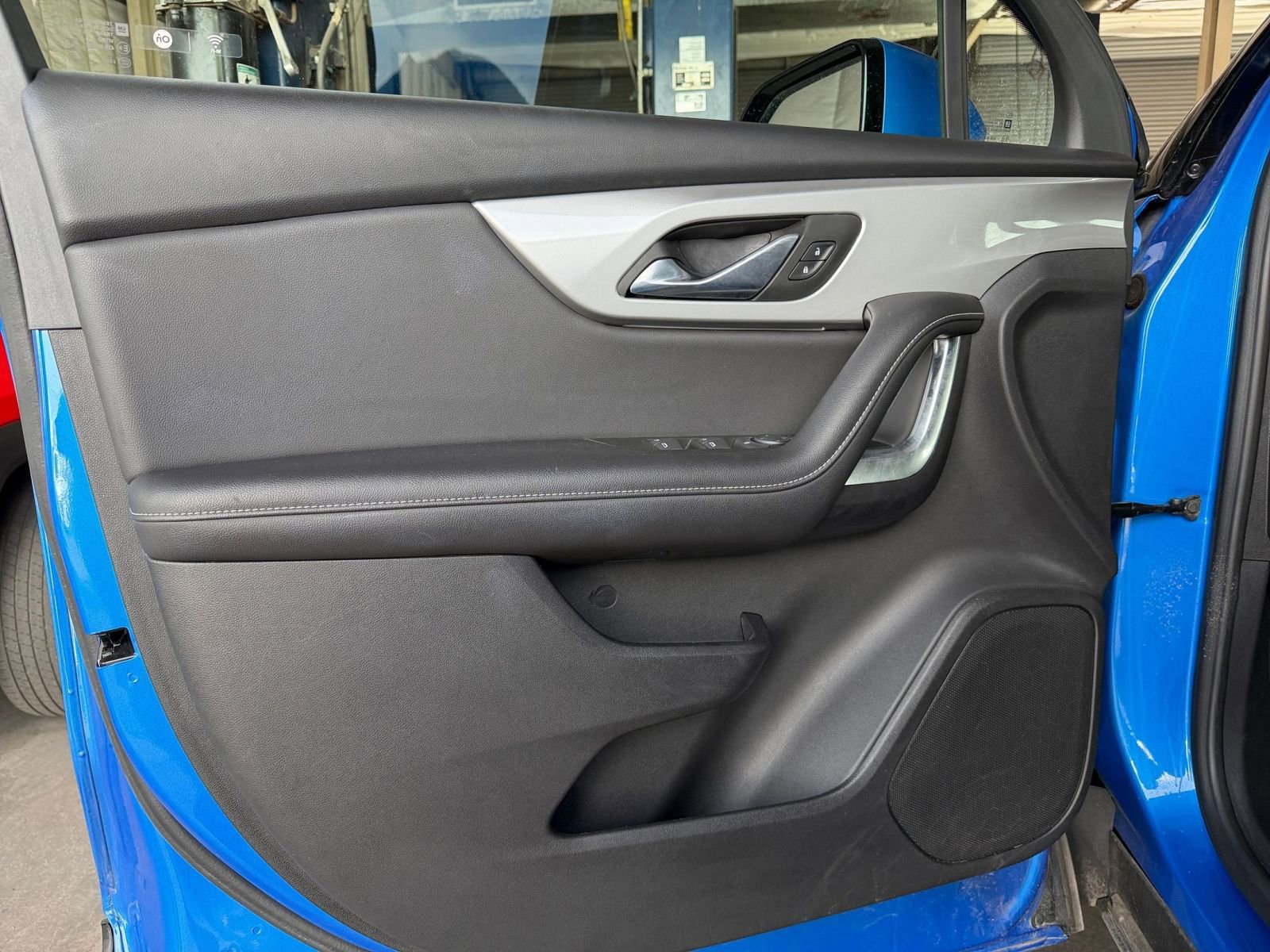 Thumbnail: 2025 Chevrolet Blazer - 18