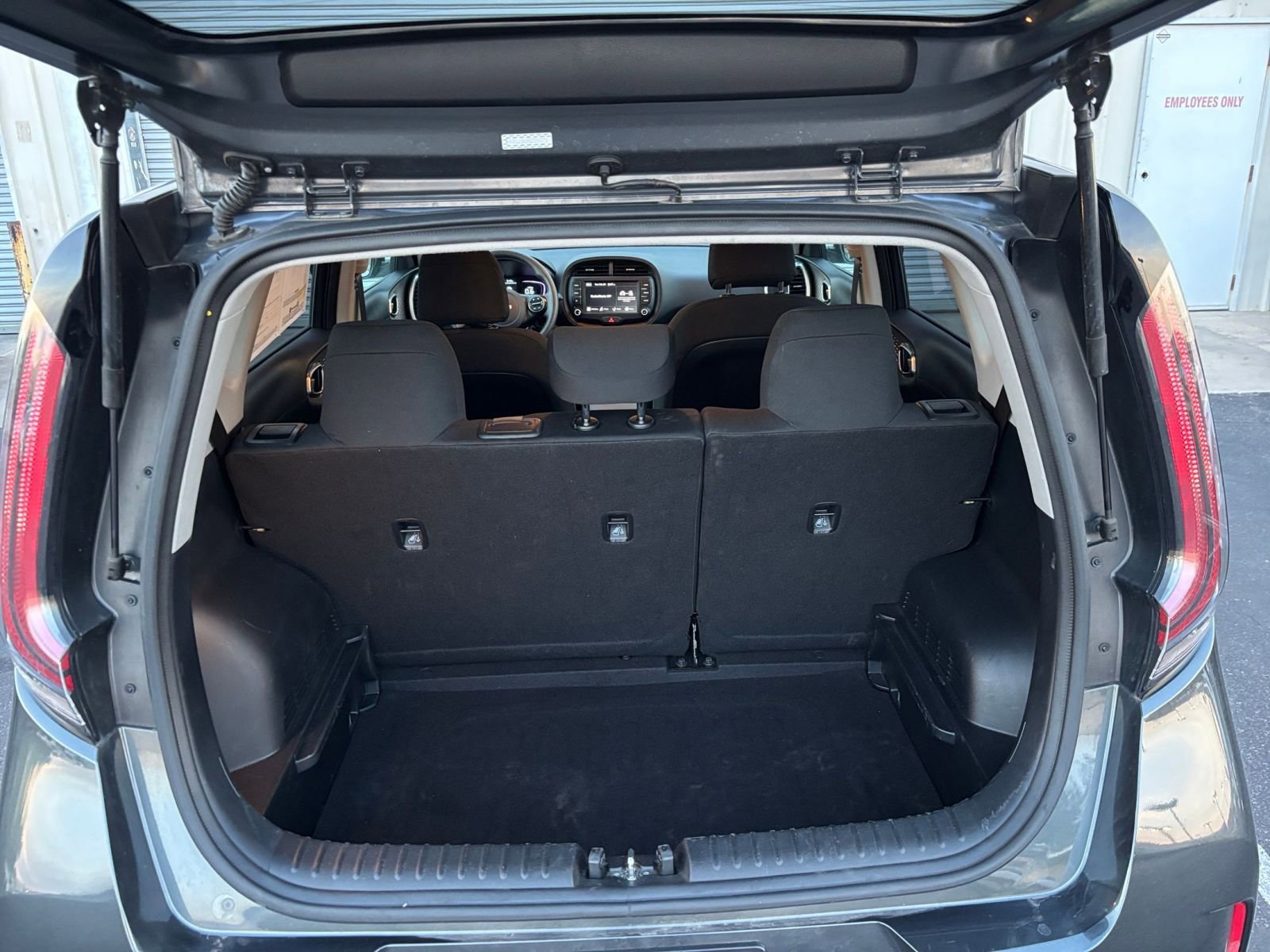 Thumbnail: 2025 Kia Soul - 29