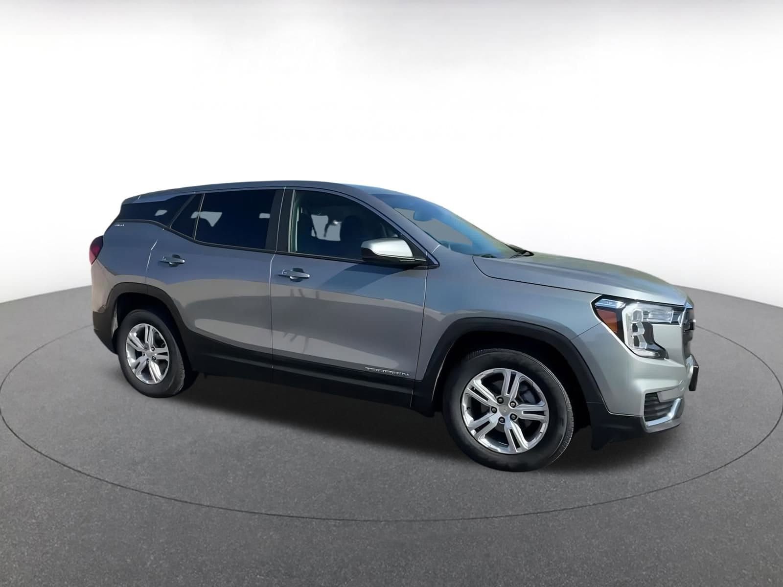 Thumbnail: 2024 GMC Terrain - 2