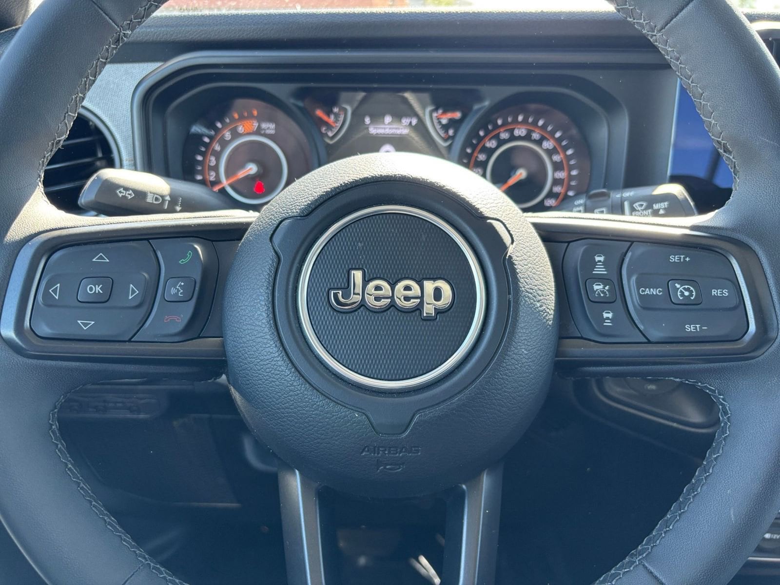 Thumbnail: 2025 Jeep Wrangler - 27