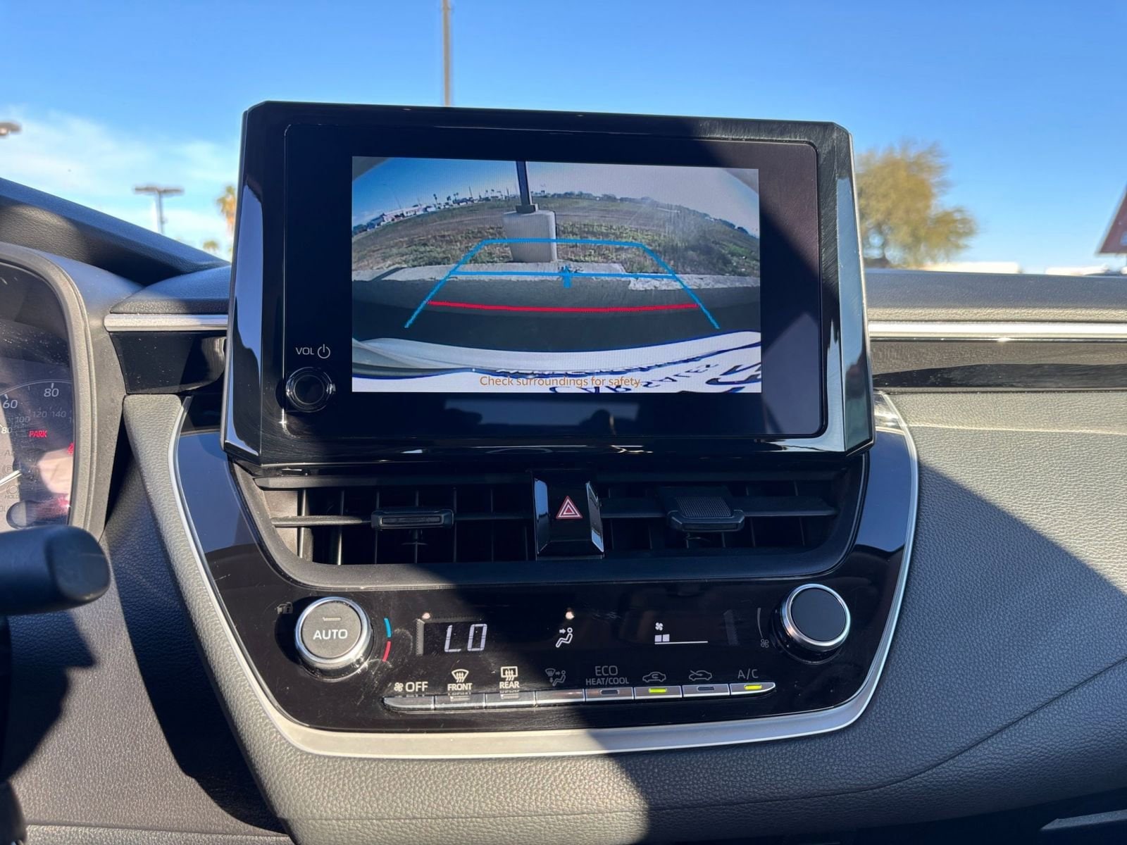 Thumbnail: 2025 Toyota Corolla - 17