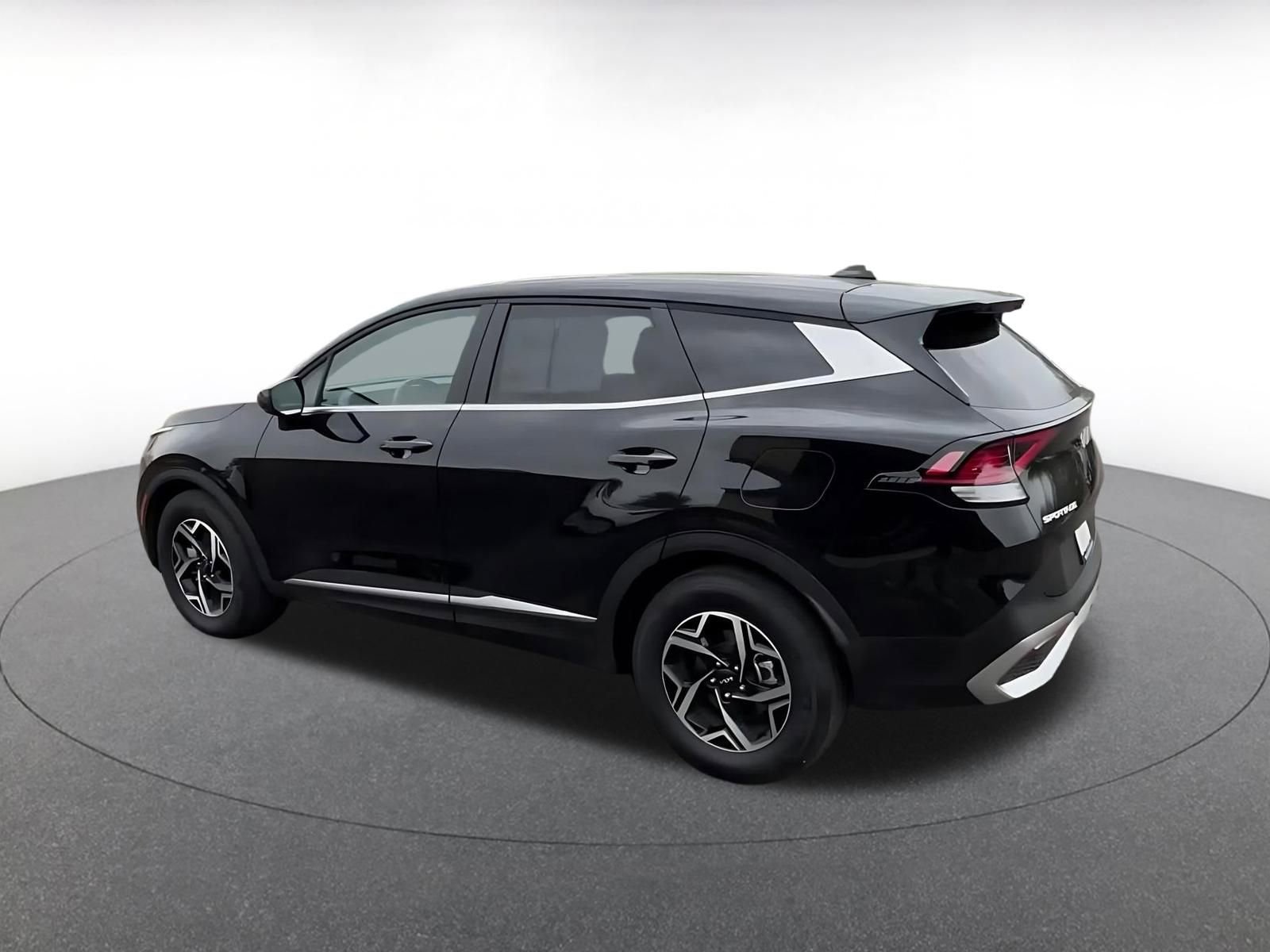 Thumbnail: 2025 Kia Sportage - 10