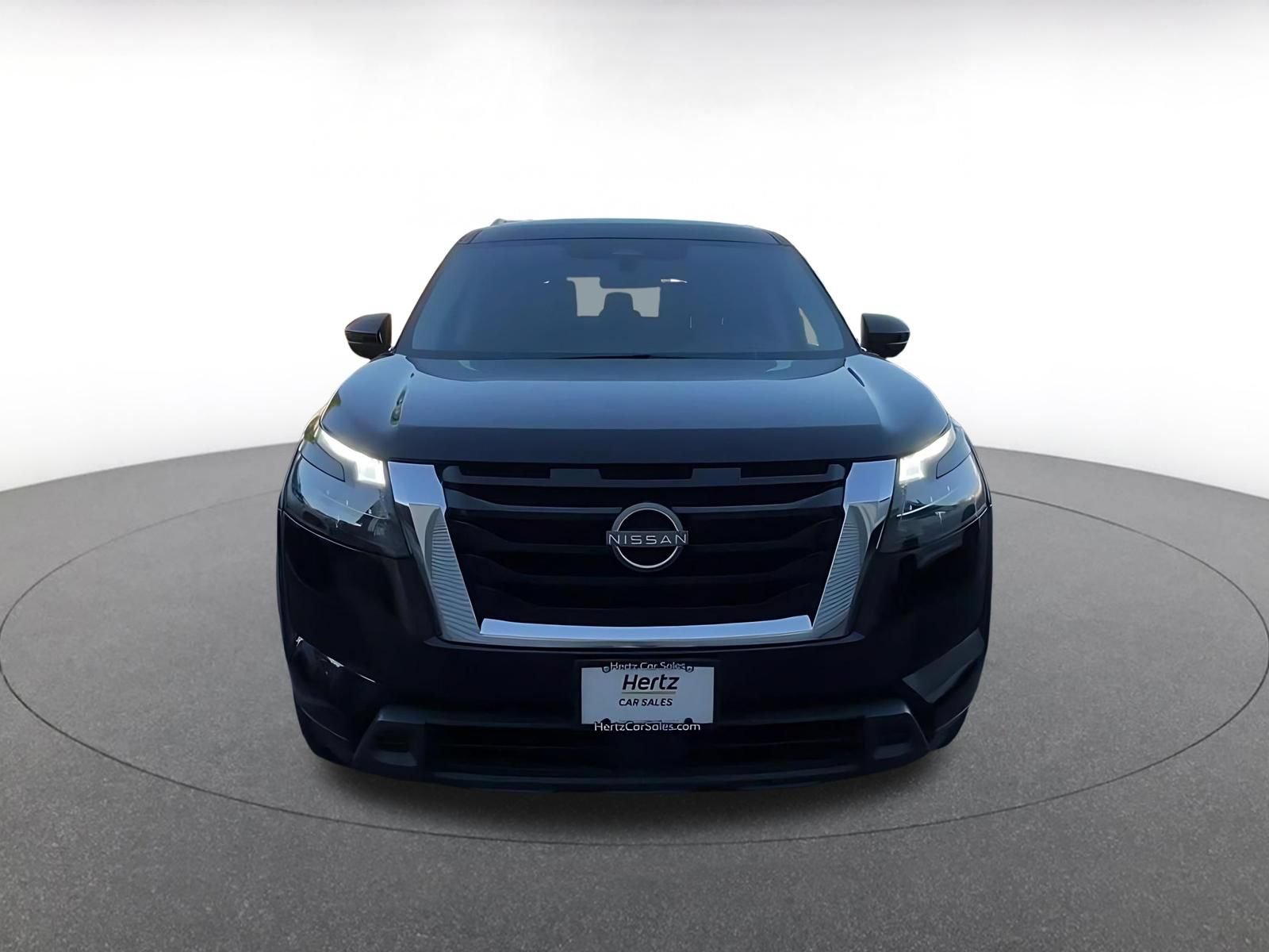 Thumbnail: 2025 Nissan Pathfinder - 4