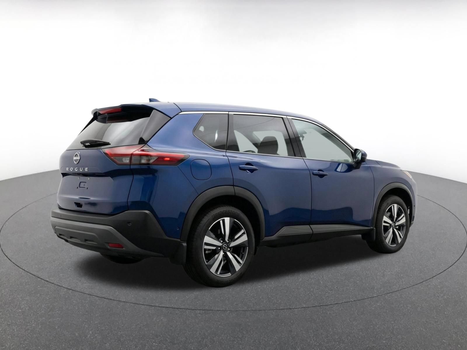 Thumbnail: 2026 Nissan Rogue - 9