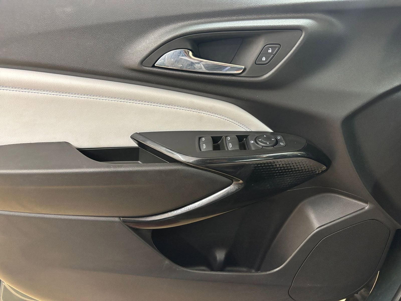Thumbnail: 2025 Chevrolet Trax - 18