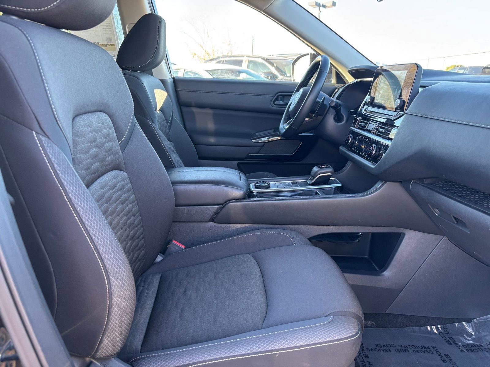 Thumbnail: 2025 Nissan Pathfinder - 28