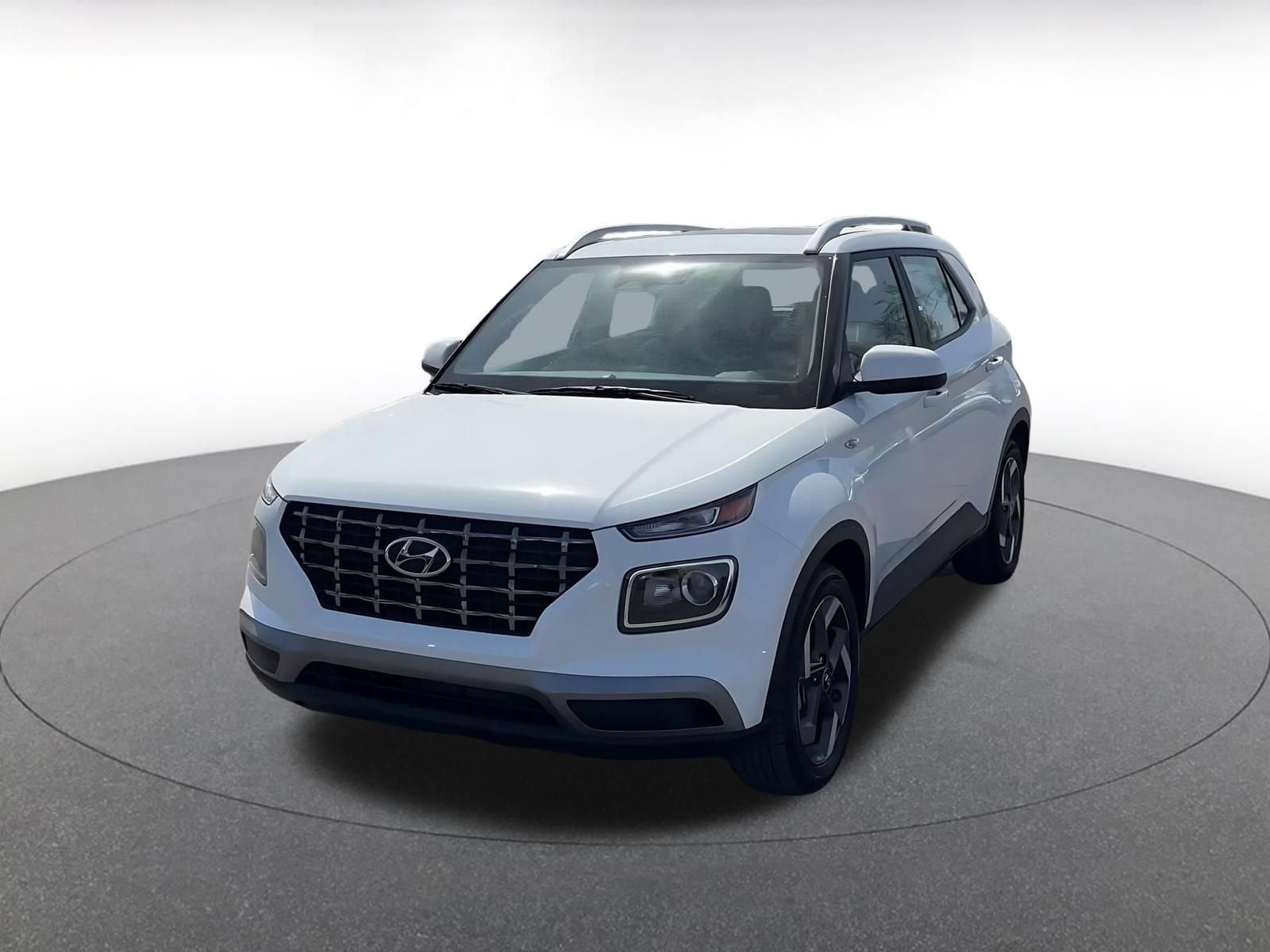 Thumbnail: 2026 Hyundai Venue - 7