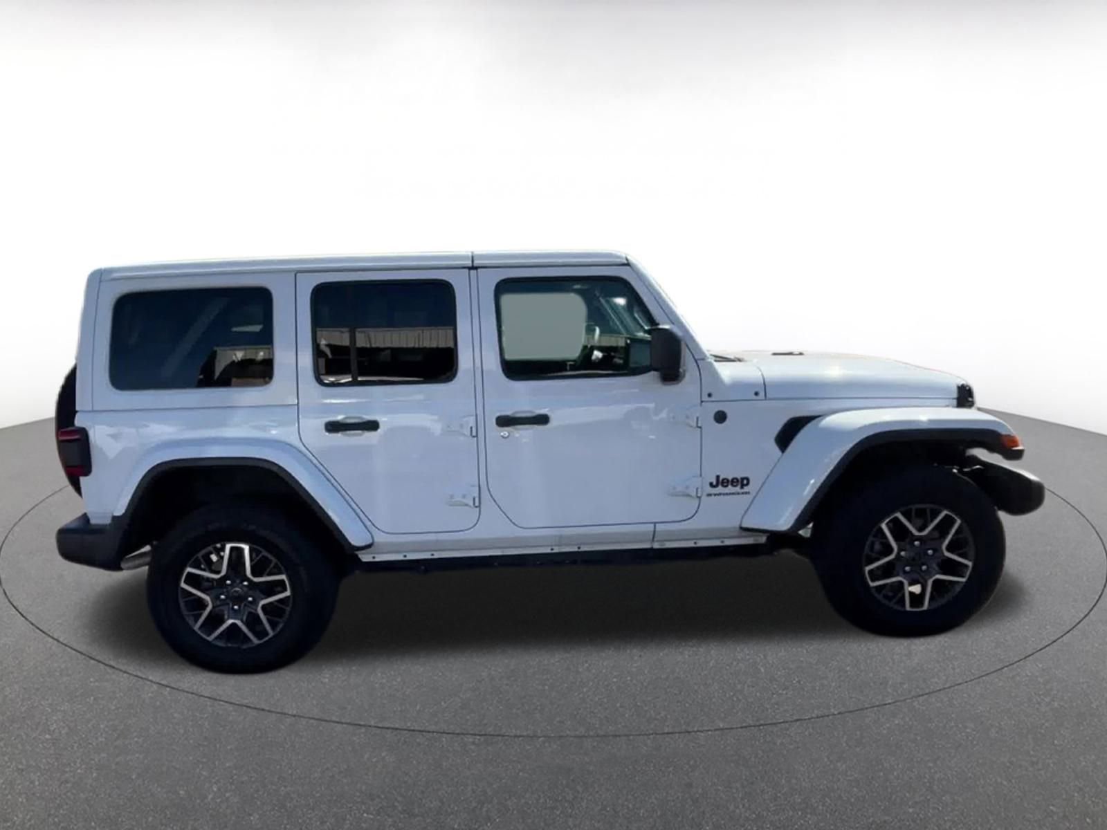 Thumbnail: 2025 Jeep Wrangler - 16