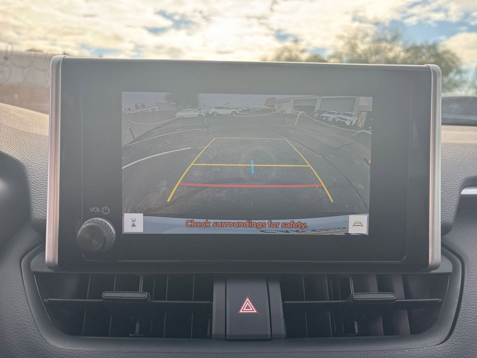 Thumbnail: 2025 Toyota RAV4 - 17