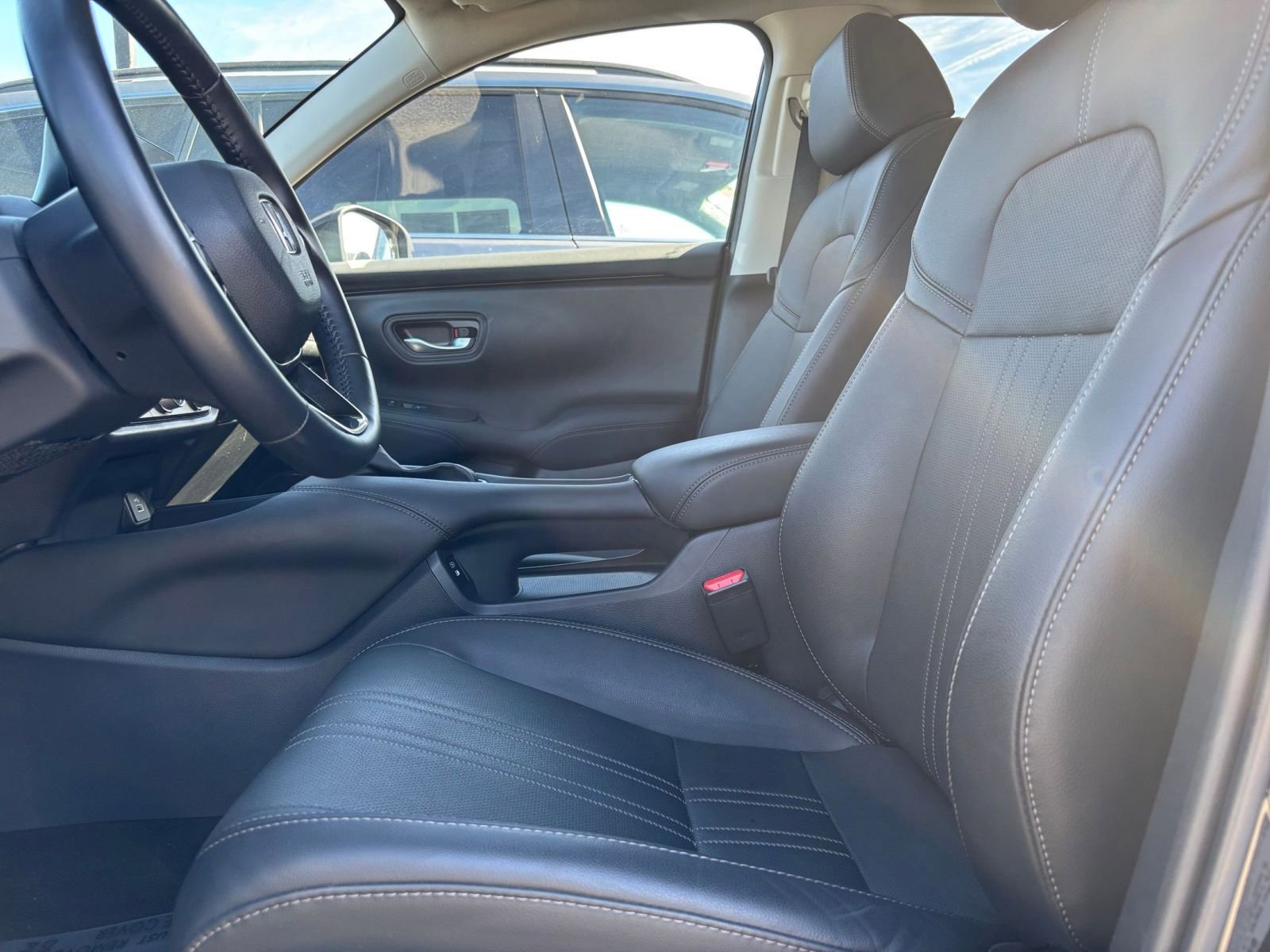 Thumbnail: 2025 Honda HR-V - 27