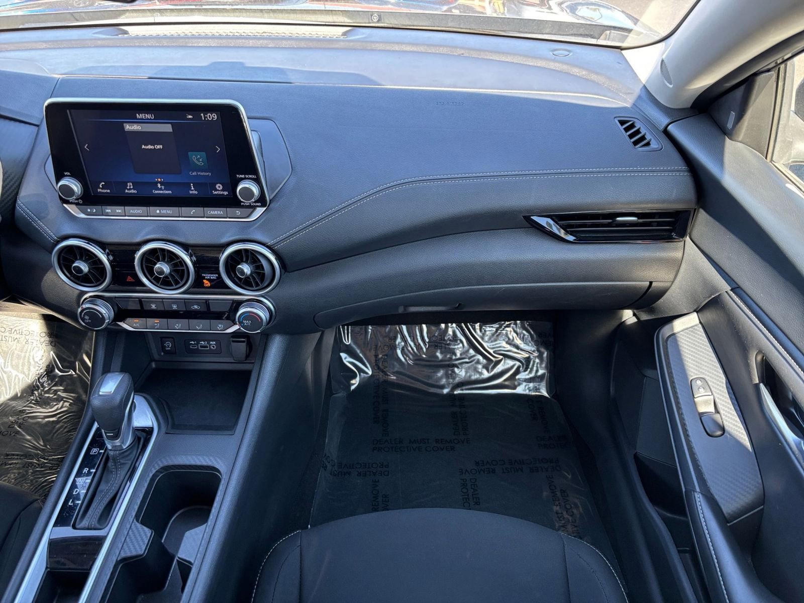 Thumbnail: 2025 Nissan Sentra - 33