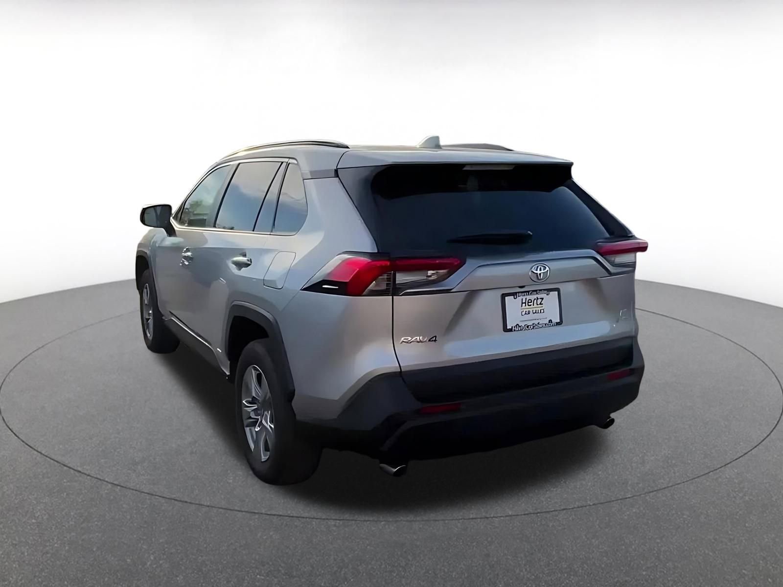 Thumbnail: 2025 Toyota RAV4 - 11