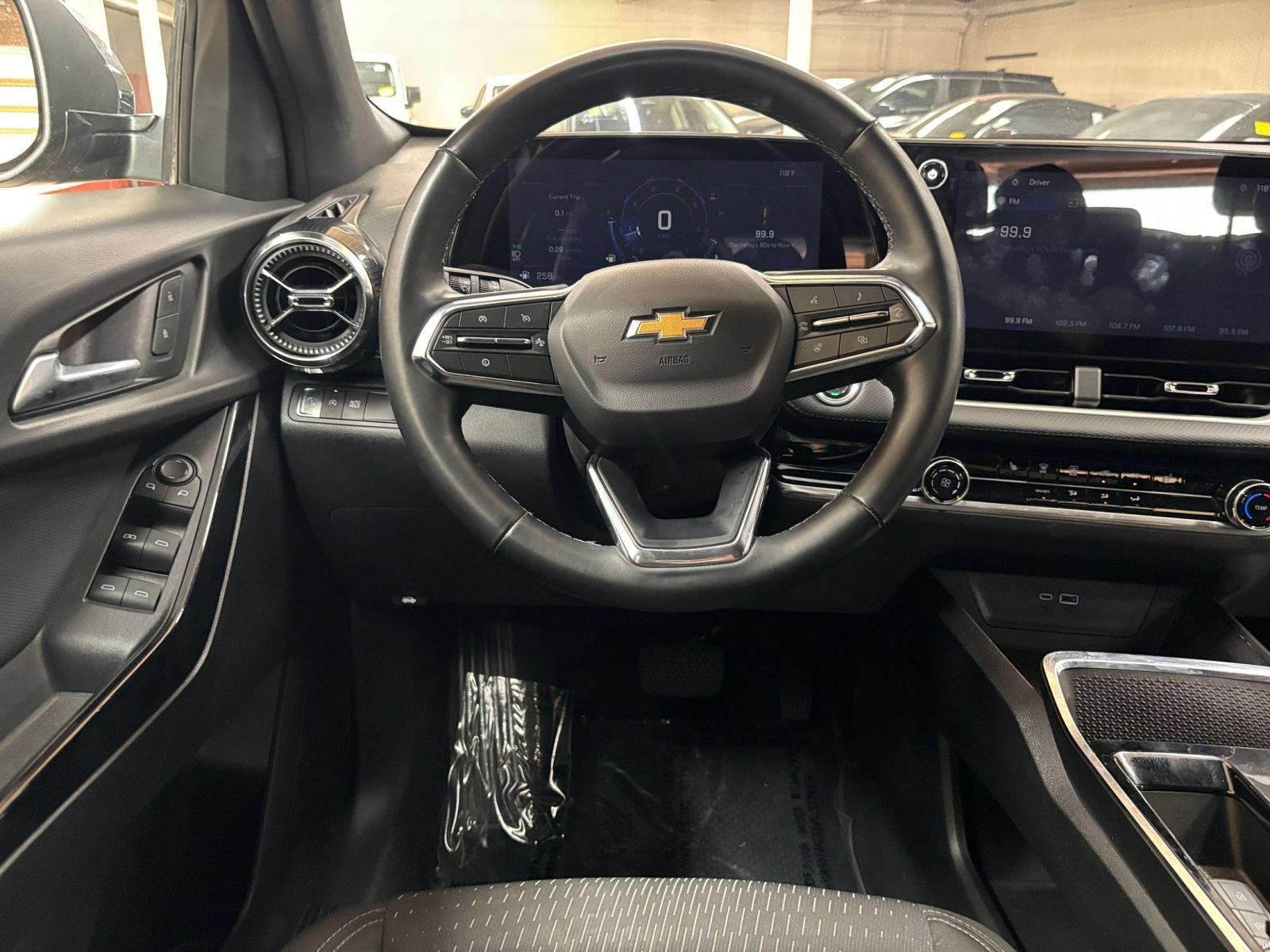 Thumbnail: 2025 Chevrolet Equinox - 34