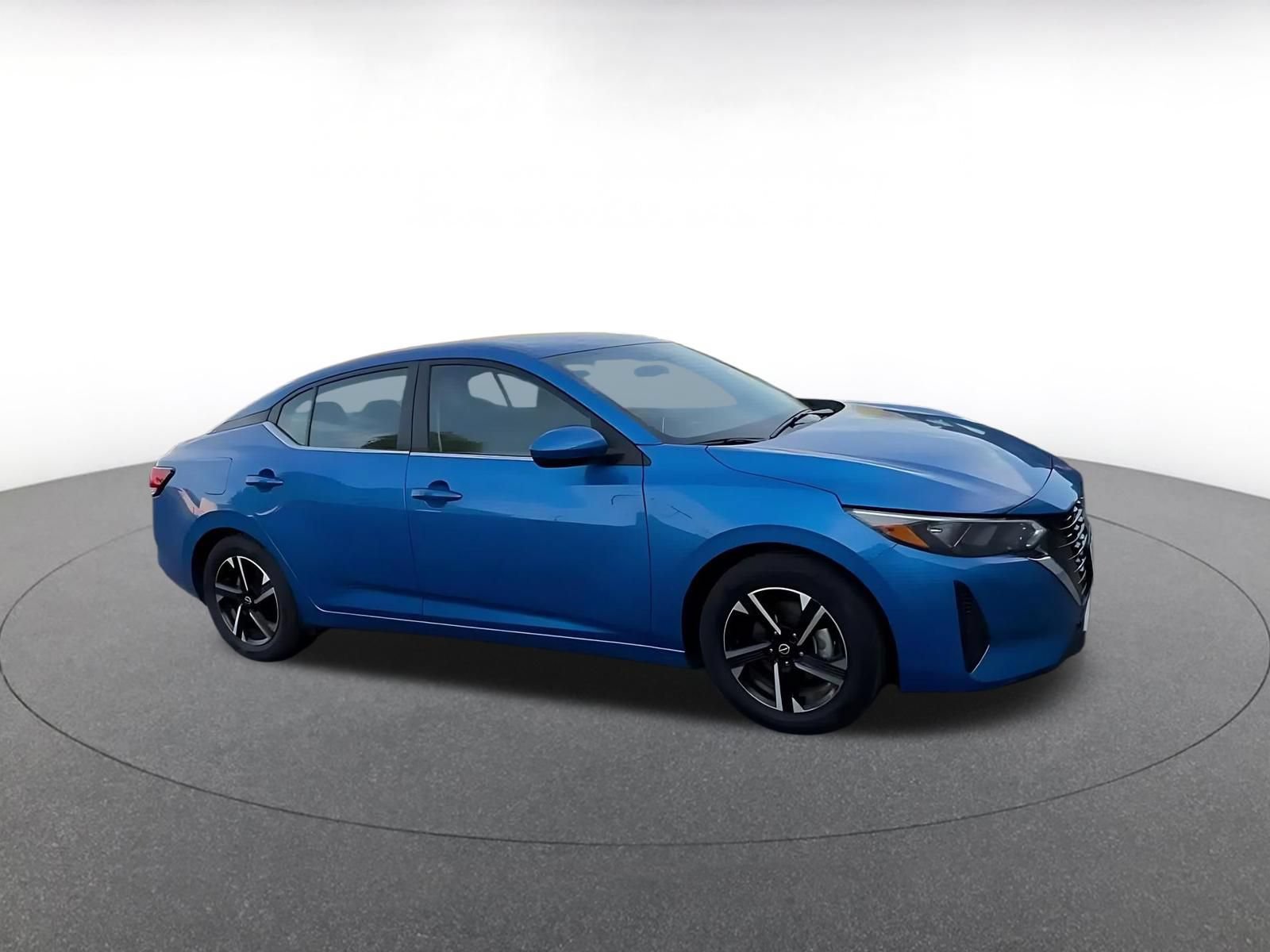 Thumbnail: 2025 Nissan Sentra - 2