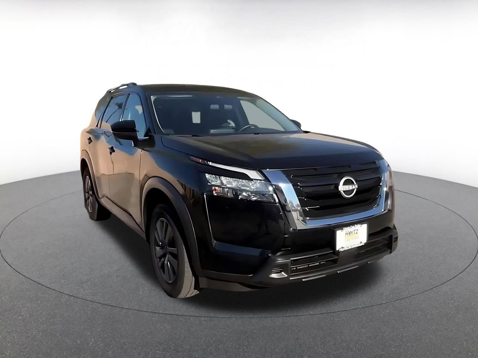 Thumbnail: 2025 Nissan Pathfinder - 3