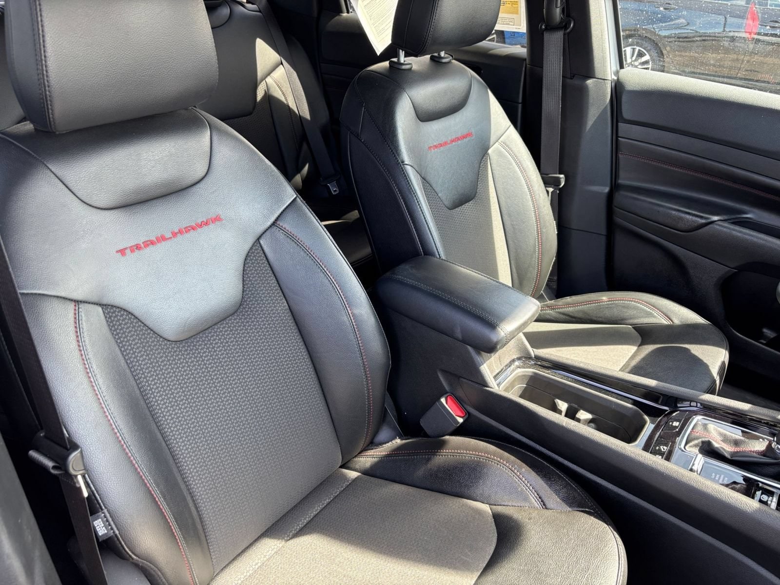 Thumbnail: 2025 Jeep Compass - 34