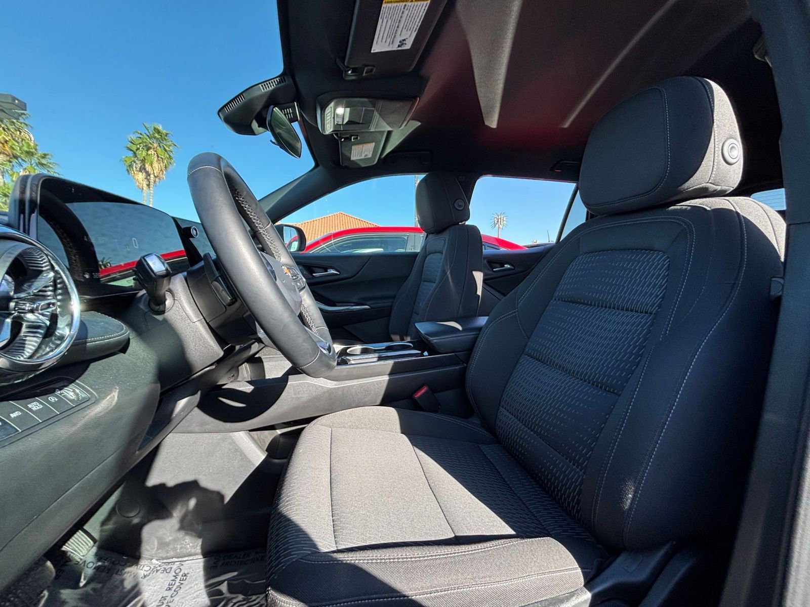 Thumbnail: 2025 Chevrolet Equinox - 28