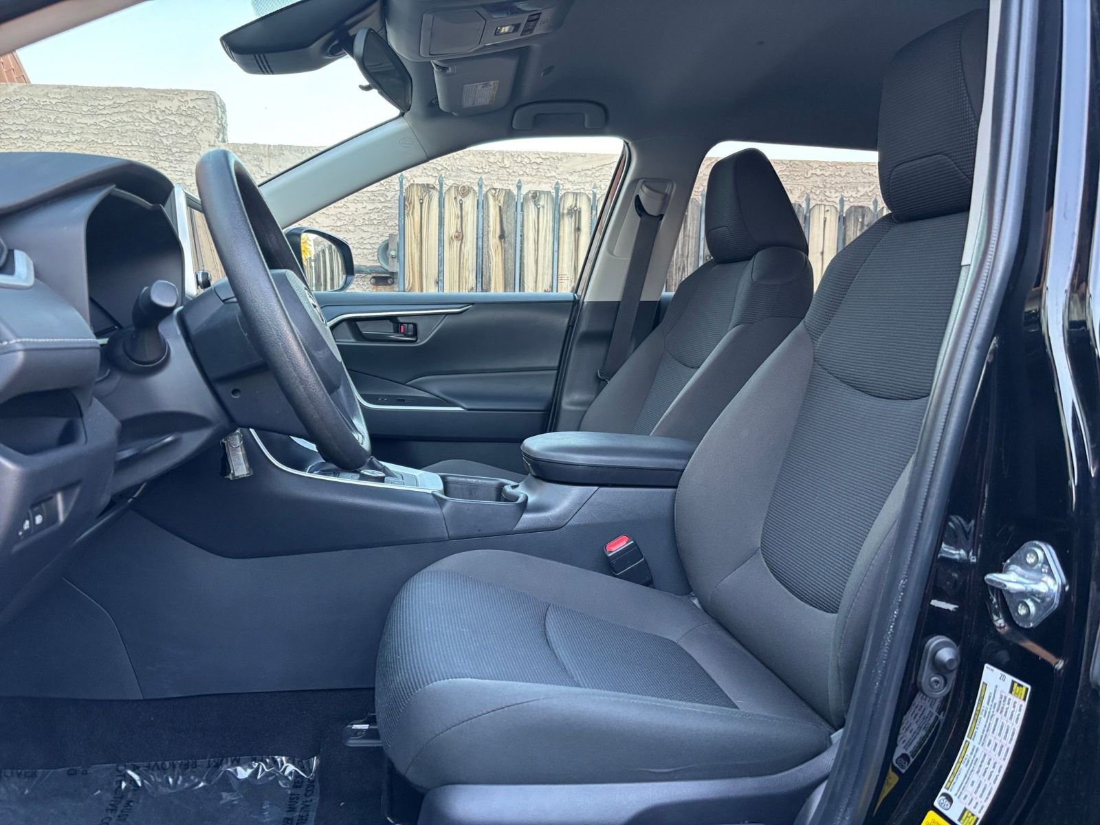 Thumbnail: 2025 Toyota RAV4 - 25