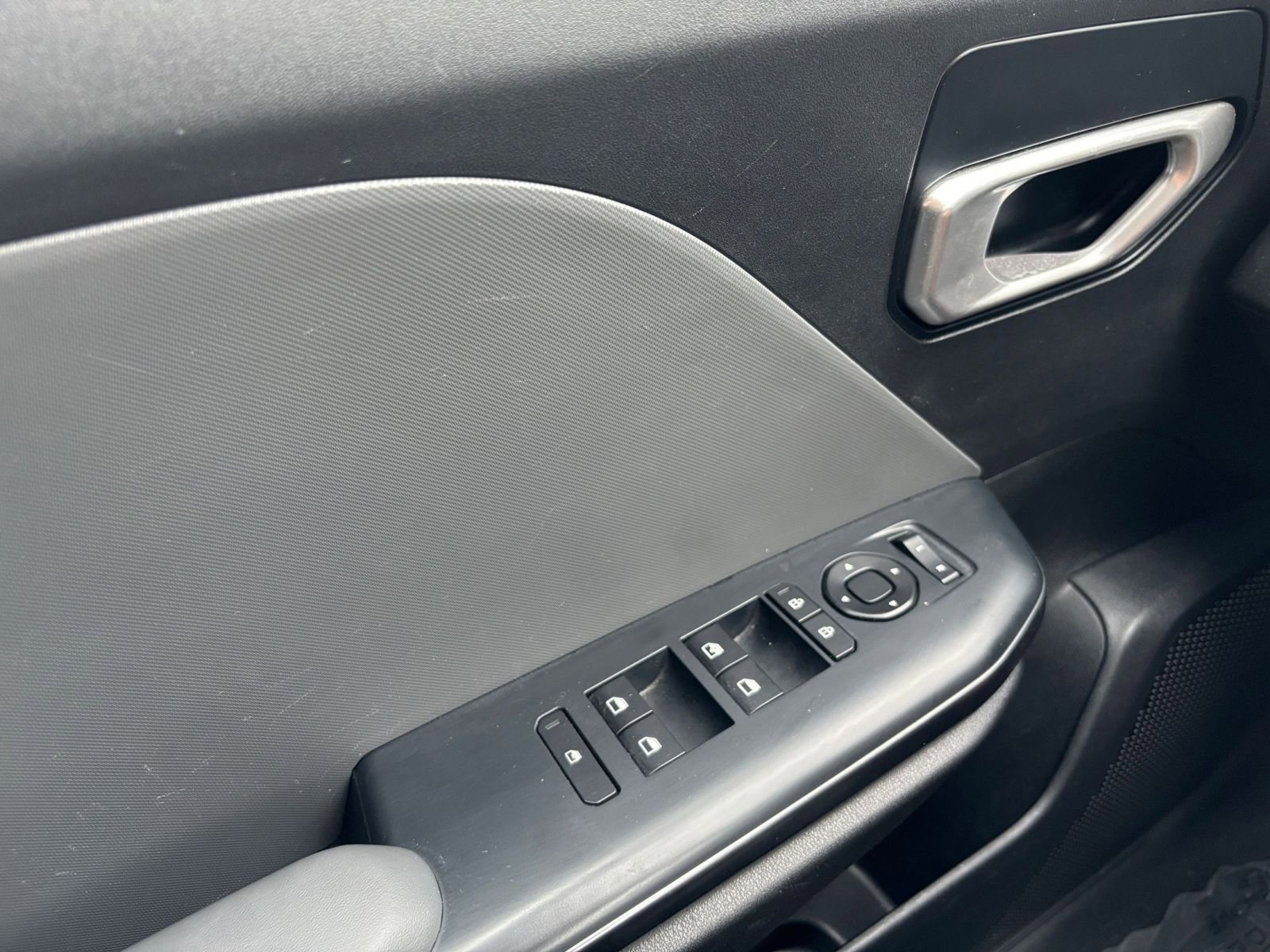 Thumbnail: 2025 Kia K4 - 18