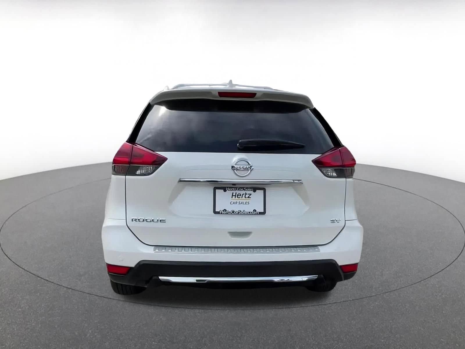 2020 Nissan Rogue SV 12