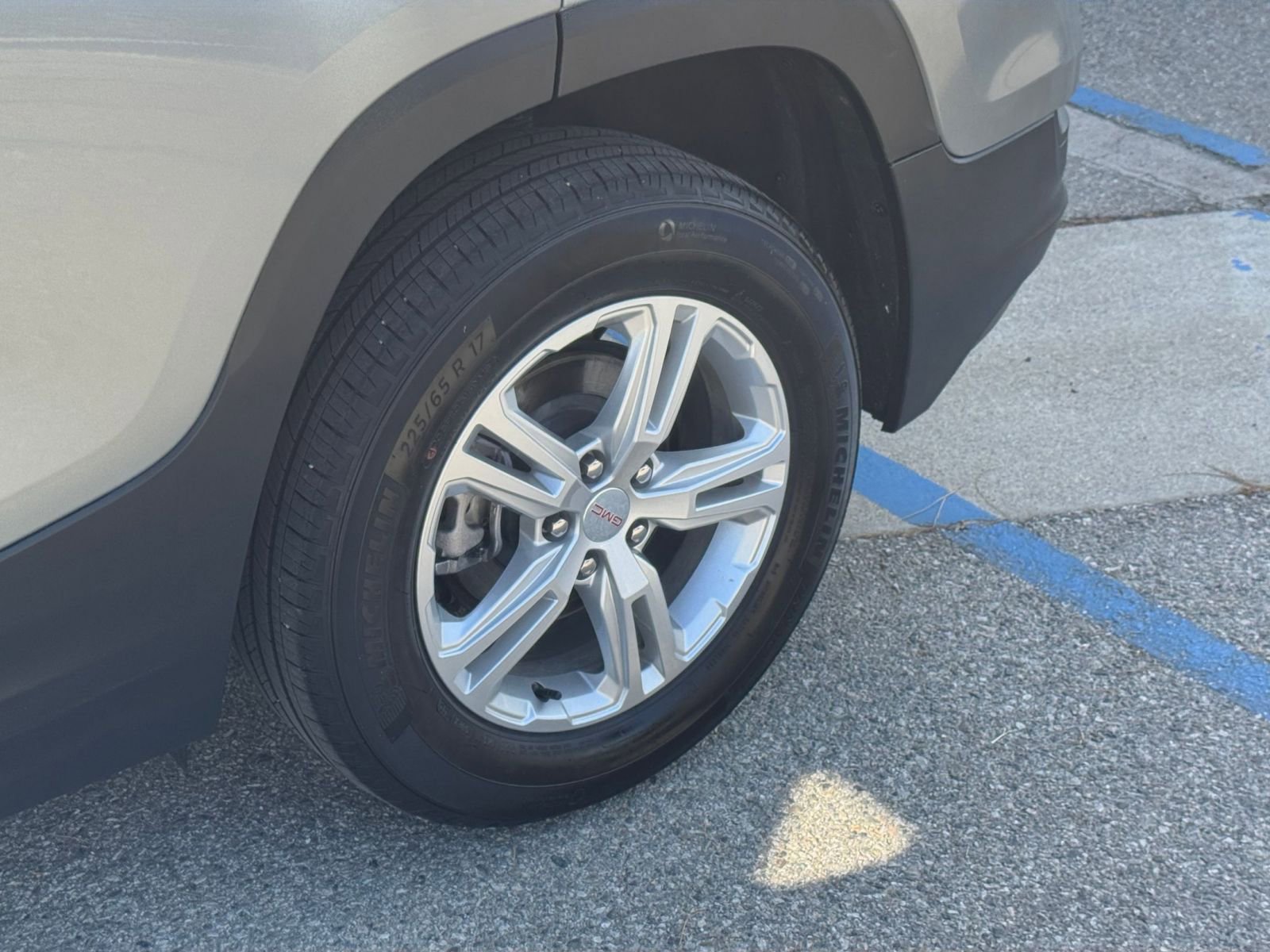Thumbnail: 2024 GMC Terrain - 29