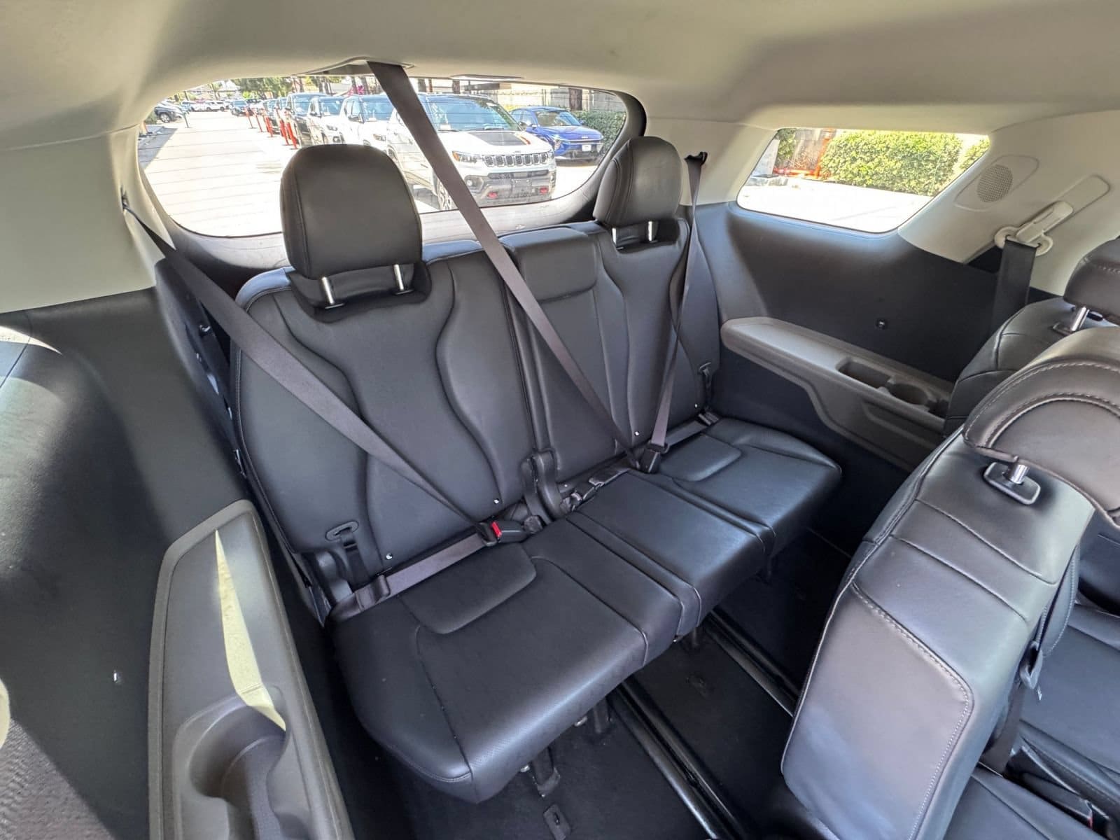 Thumbnail: 2026 Kia Carnival - 31