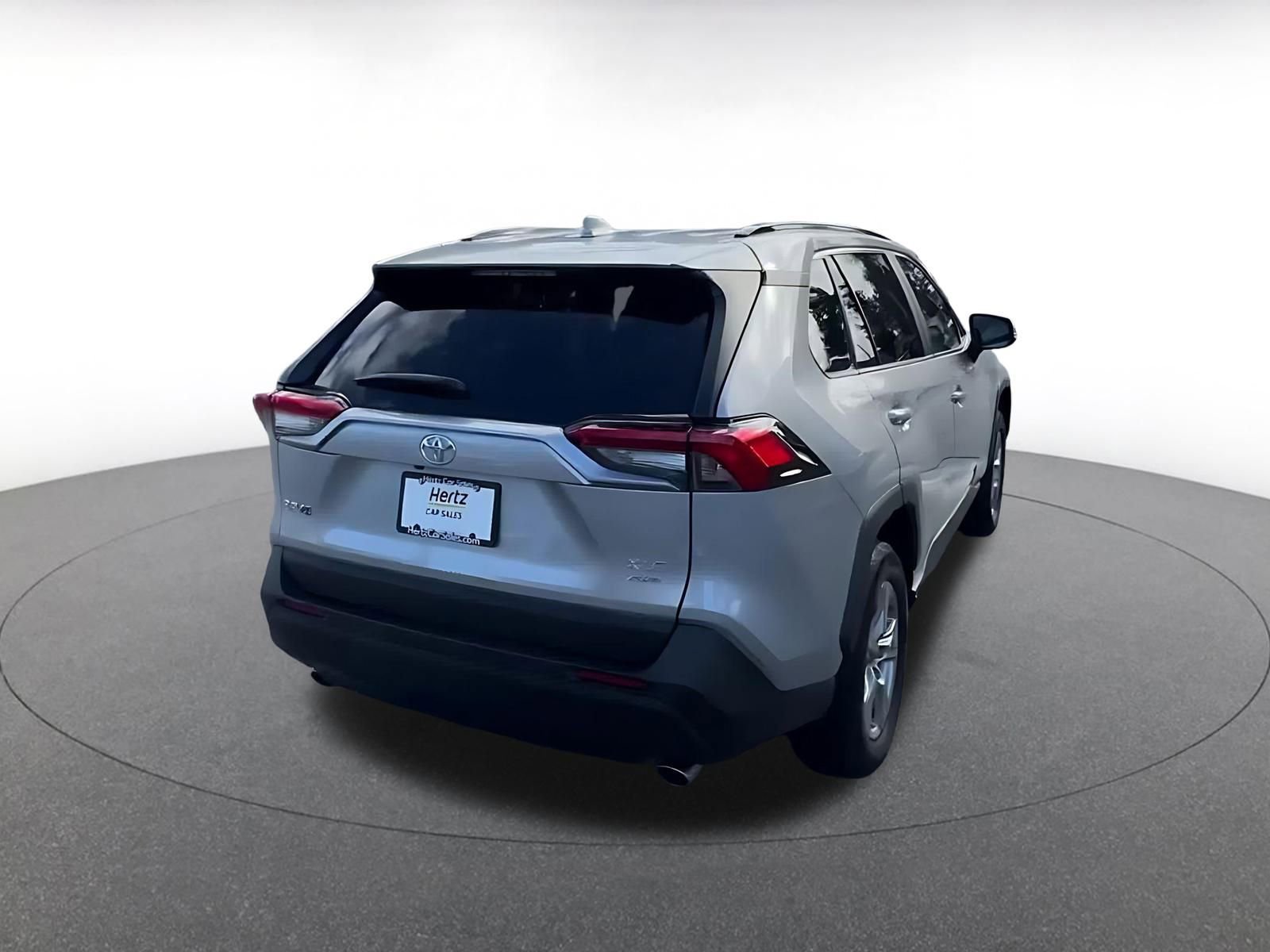 Thumbnail: 2025 Toyota RAV4 - 15