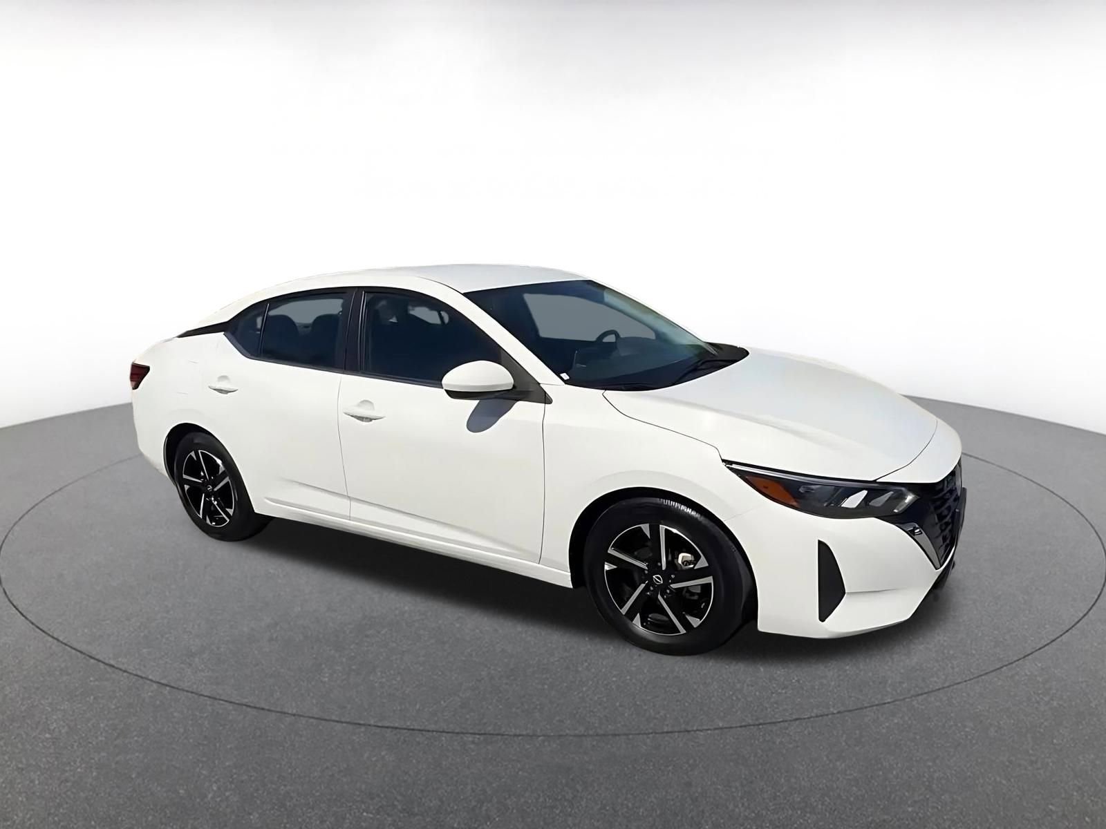 Thumbnail: 2025 Nissan Sentra - 2