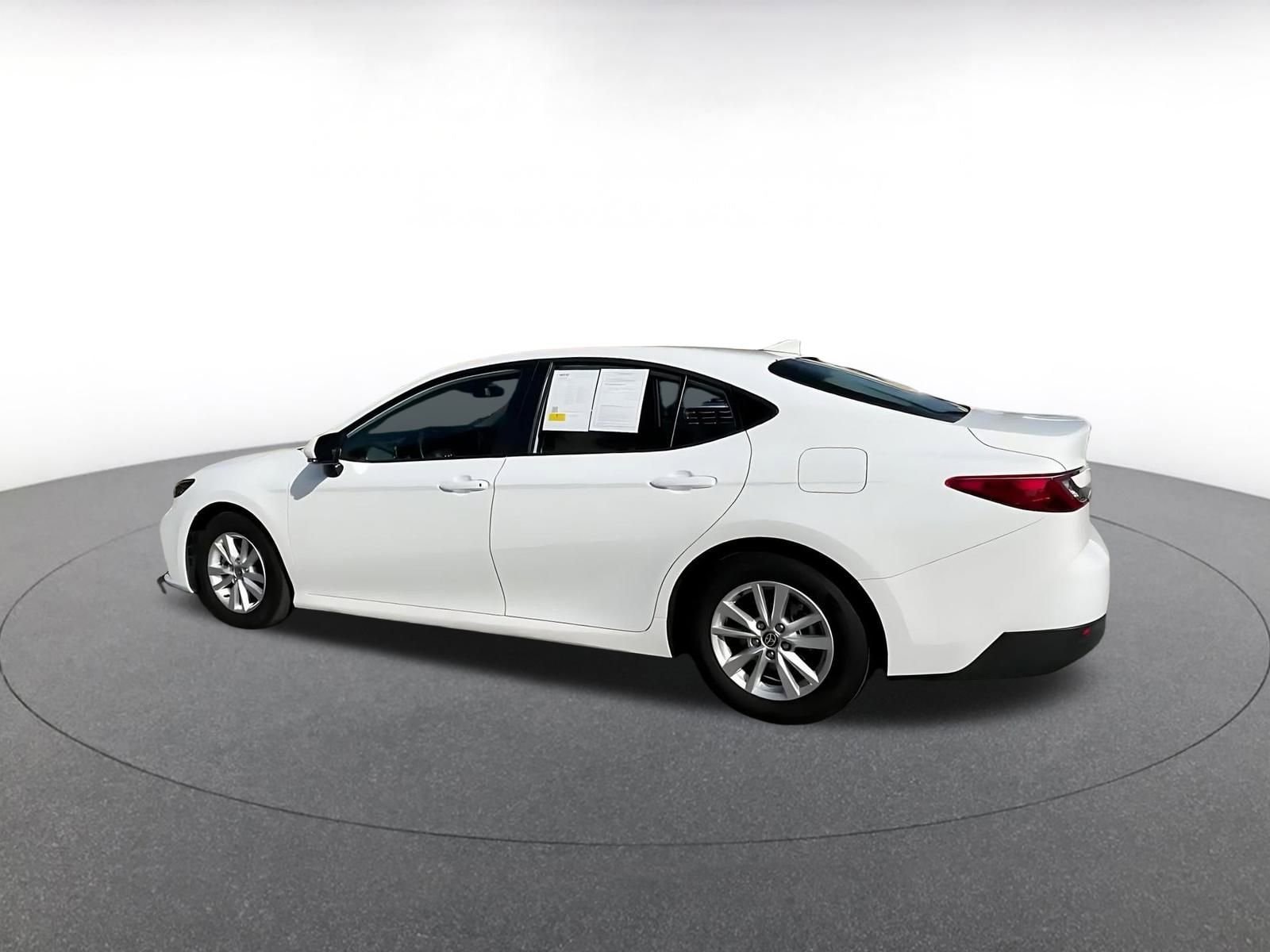 Thumbnail: 2025 Toyota Camry - 10