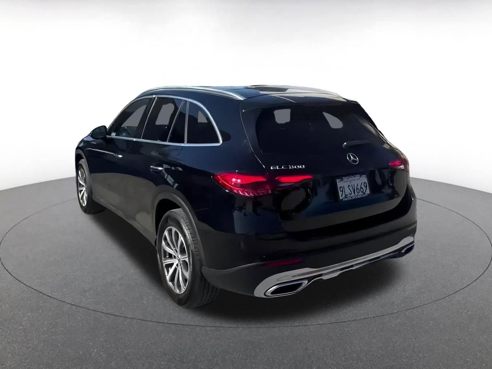 Thumbnail: 2024 Mercedes-Benz GLC - 10