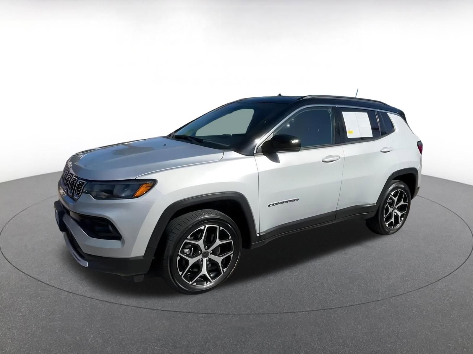 Thumbnail: 2025 Jeep Compass - 8