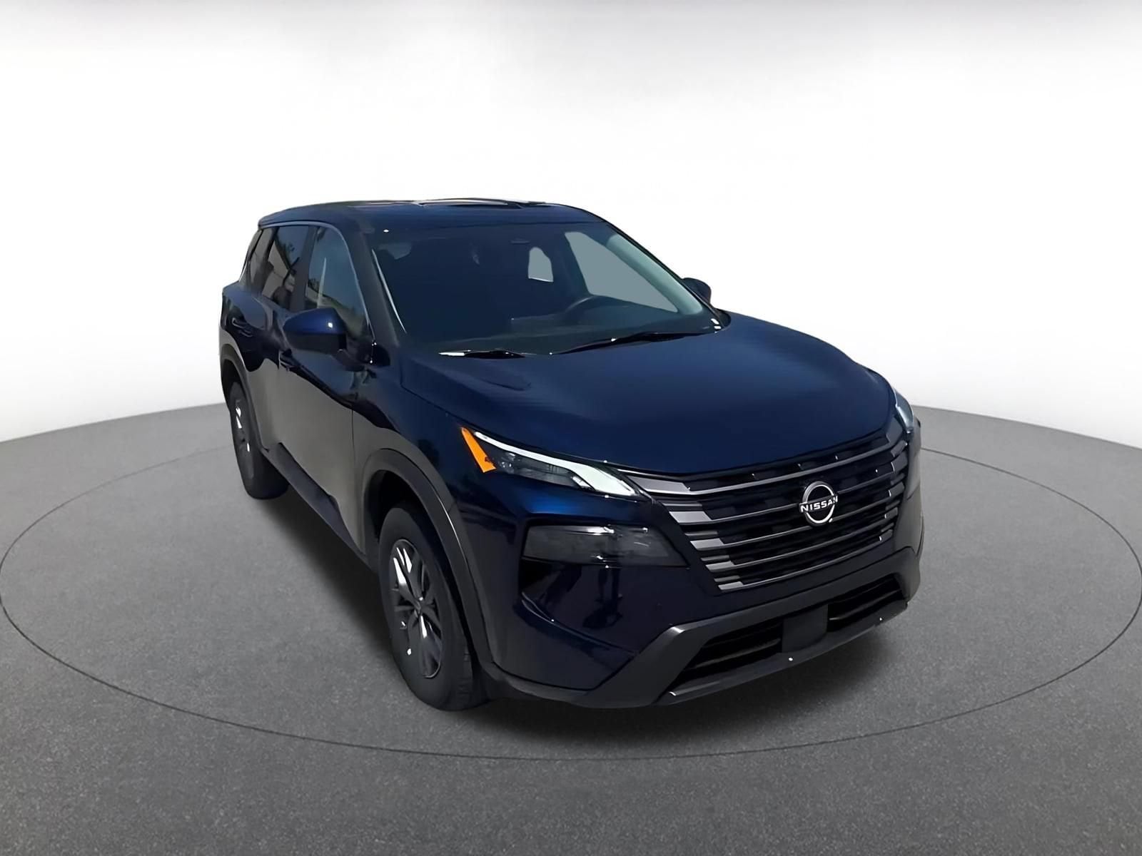 Thumbnail: 2026 Nissan Rogue - 3