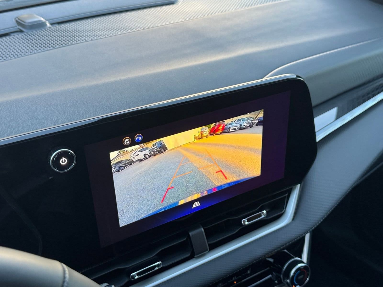 Thumbnail: 2025 Chevrolet Equinox - 17