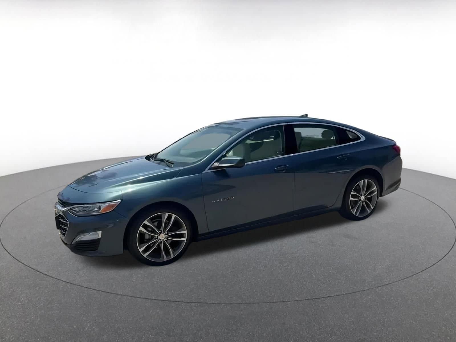 Thumbnail: 2024 Chevrolet Malibu - 7