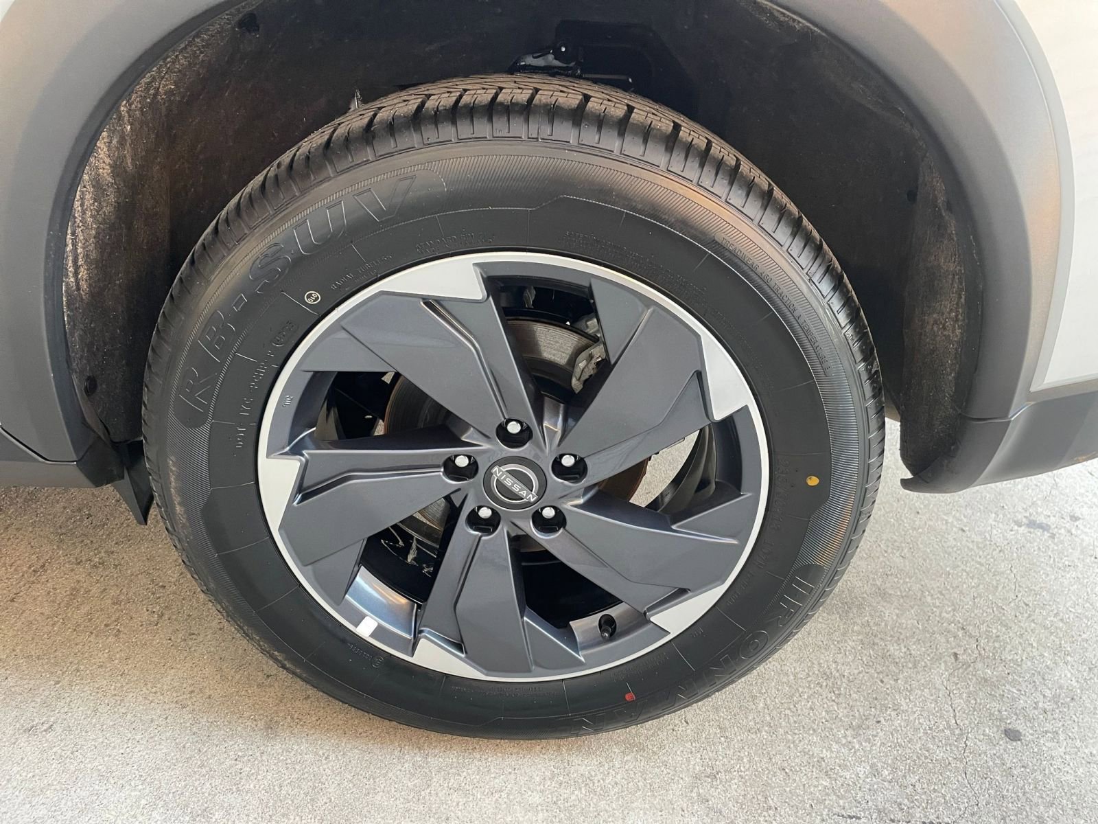 Thumbnail: 2025 Nissan Rogue - 27