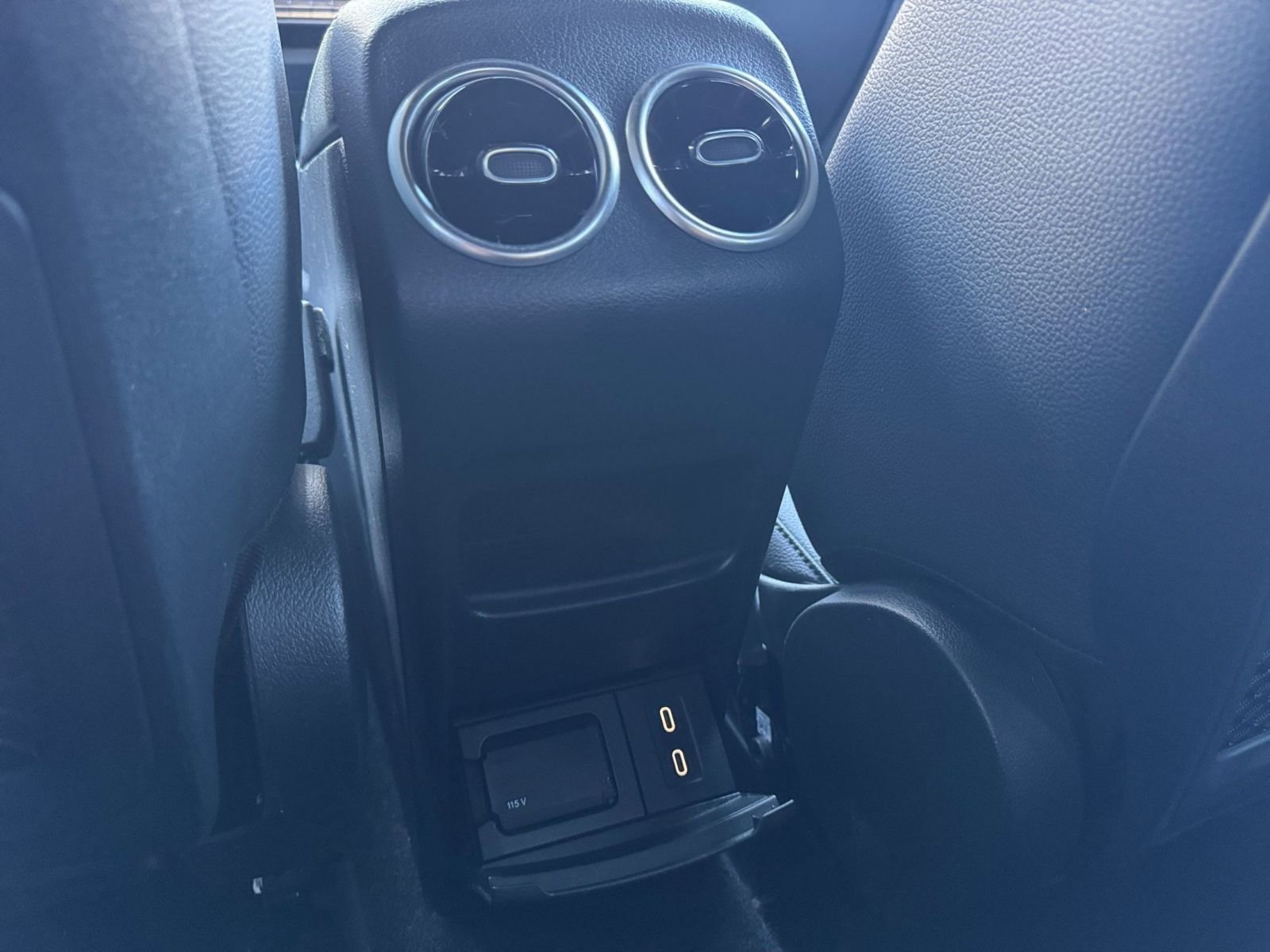 Thumbnail: 2025 Mercedes-Benz GLA - 25